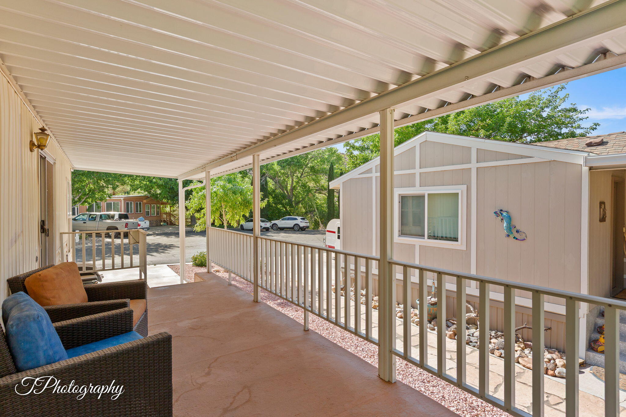 HARRISBURG LAKESIDE ESTATES - Residential