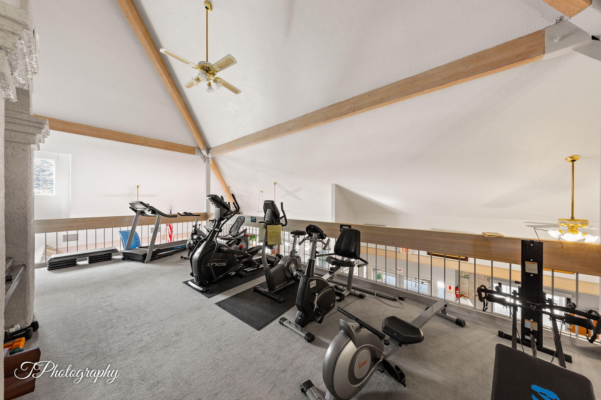 HARRISBURG LAKESIDE ESTATES - Residential