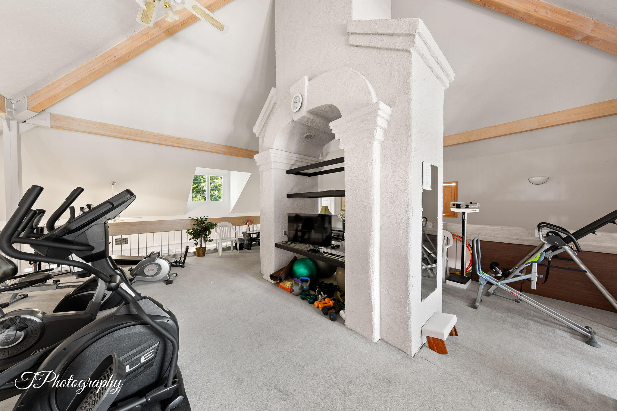 HARRISBURG LAKESIDE ESTATES - Residential