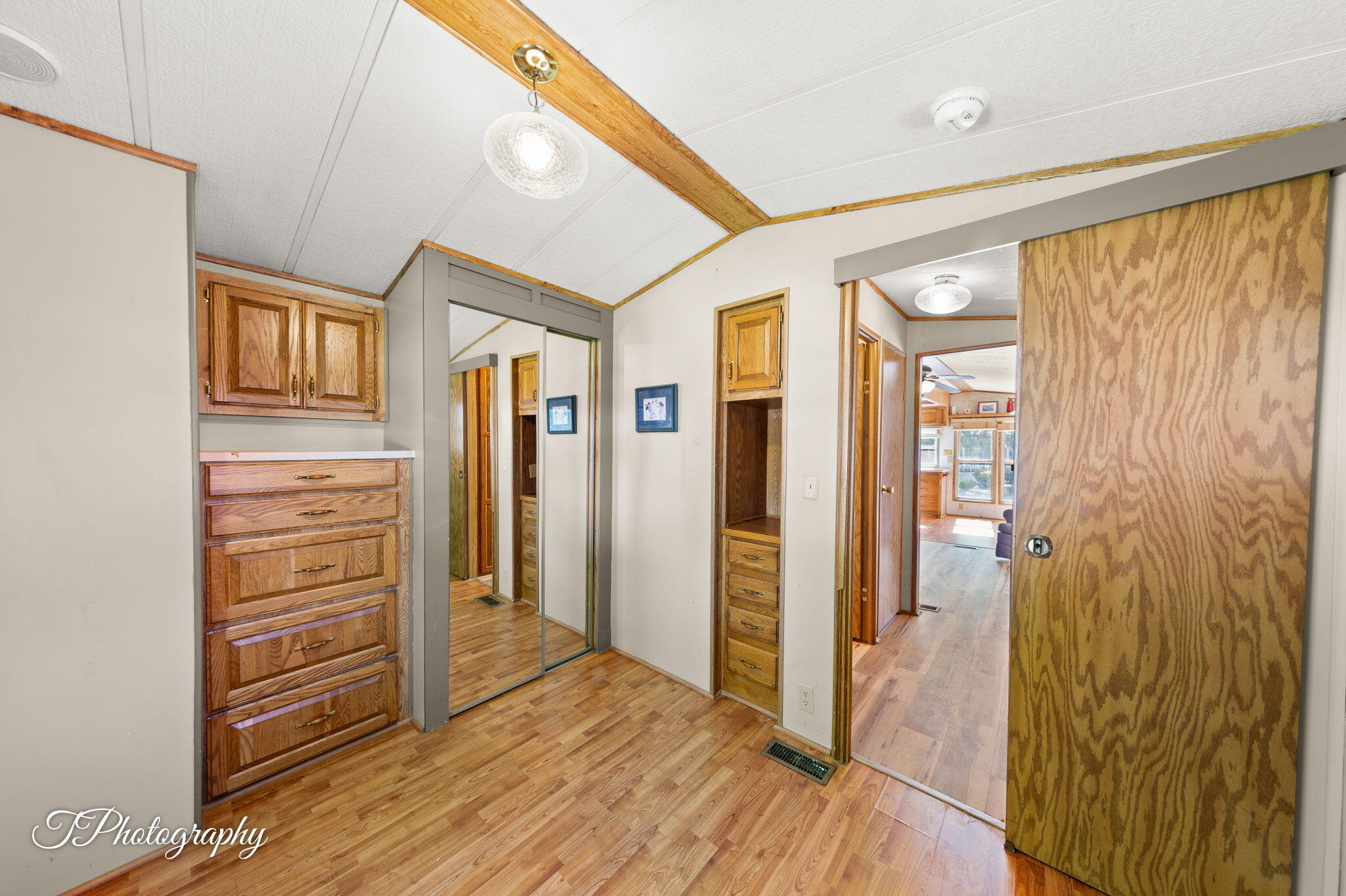 HARRISBURG LAKESIDE ESTATES - Residential