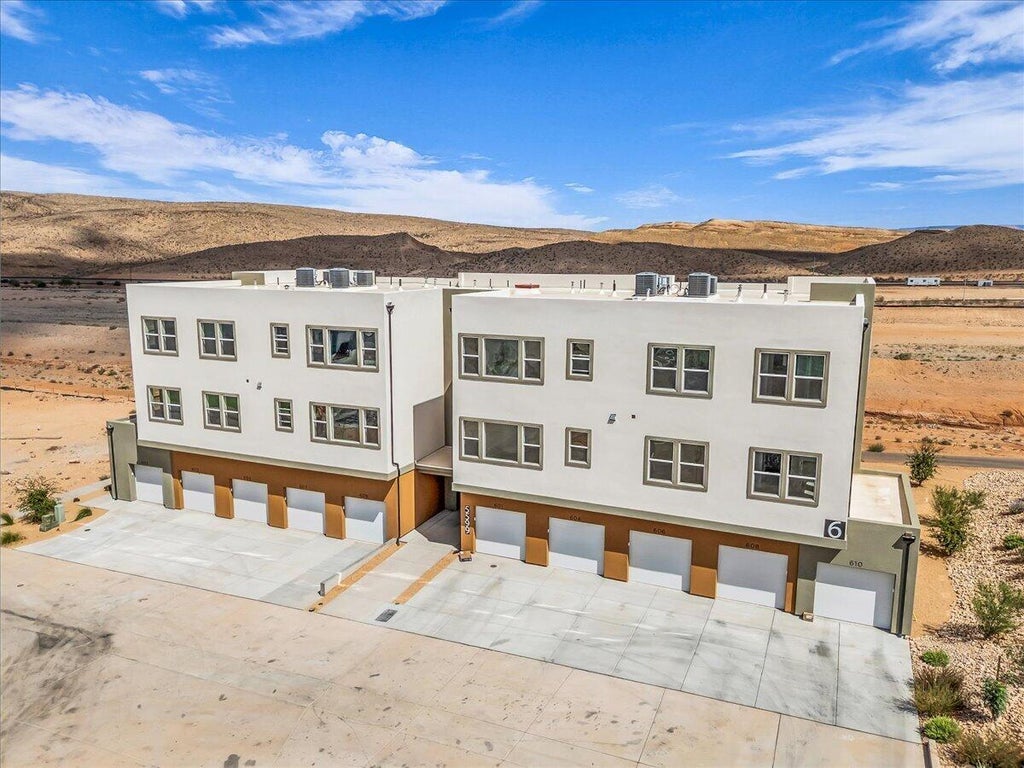 Photo of 5599 S Carnelian Parkway 604 #604, Saint George, UT 84790 (MLS # 26-276275)