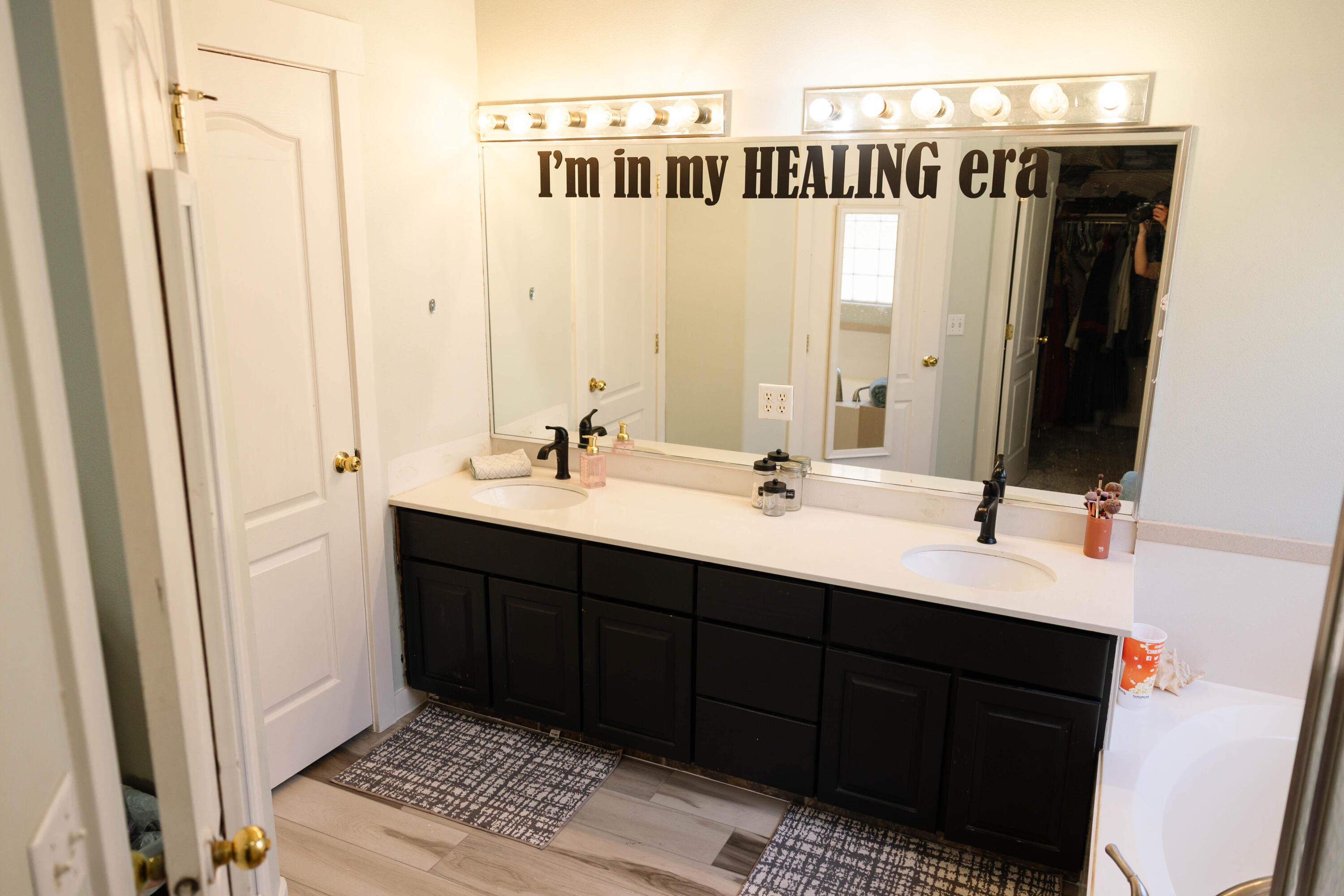 SHADOW MOUNTAIN - Residential