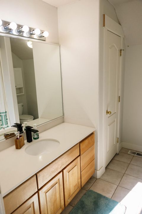 Tiny photo for 40 N STONE MOUNTAIN DR, Saint George, UT 84770 (MLS # 26-268526)