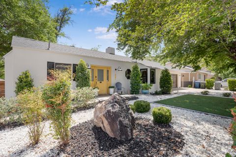 Photo of 443 W 300 N, Saint George, UT 84770 (MLS # 26-271945)