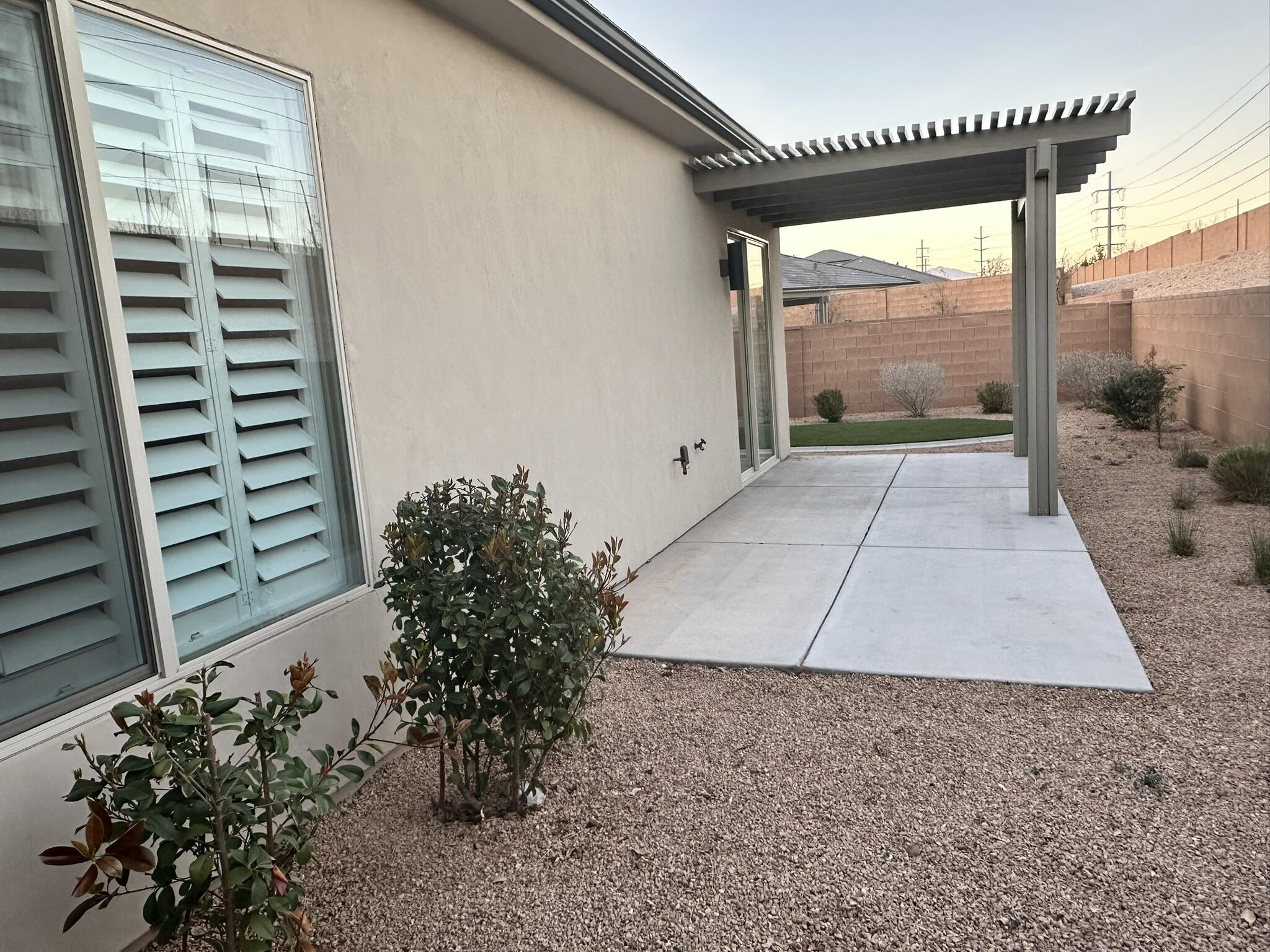 VILLAS AT SUN RIVER - Residential