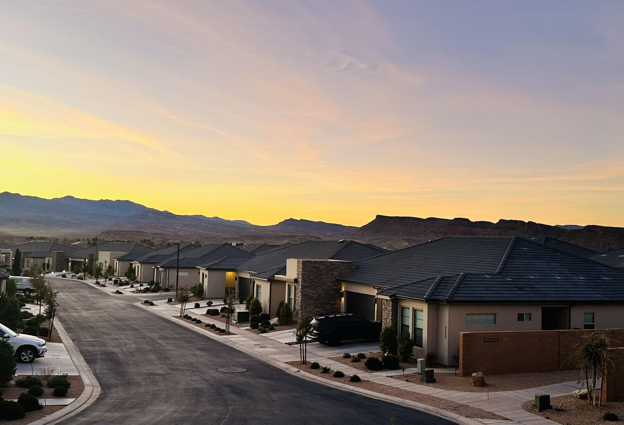 VILLAS AT SUN RIVER - Residential