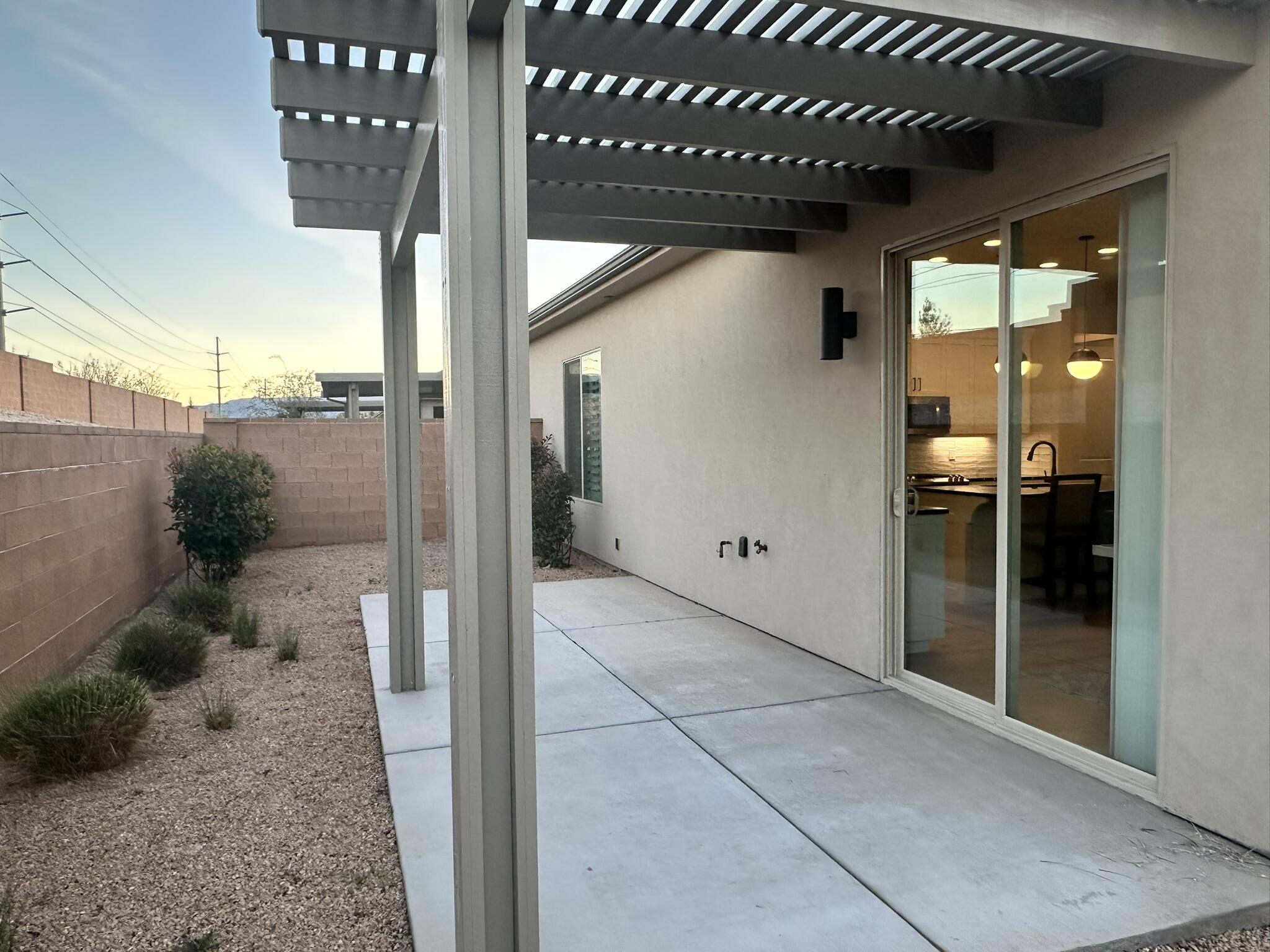 VILLAS AT SUN RIVER - Residential