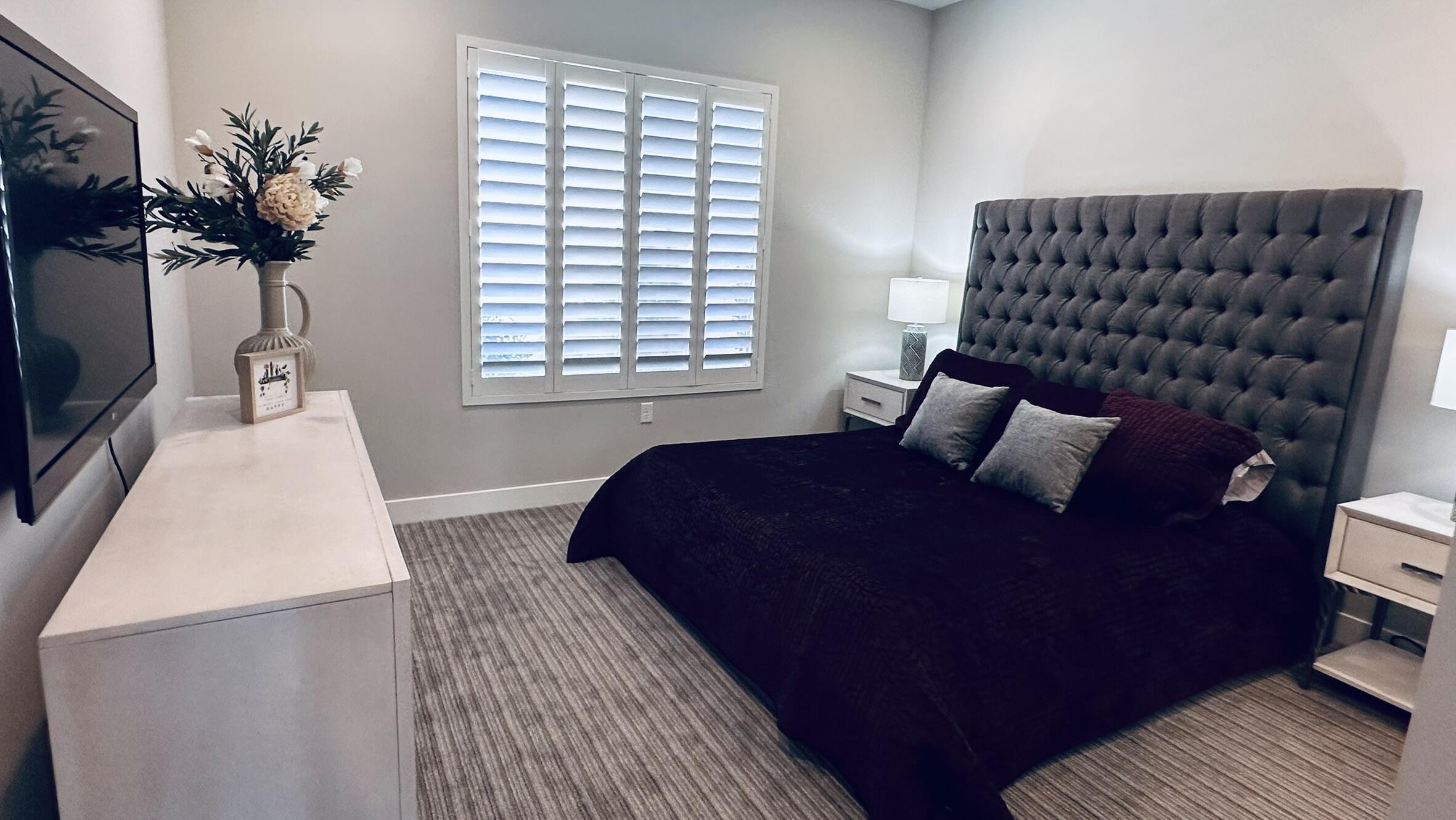 VILLAS AT SUN RIVER - Residential