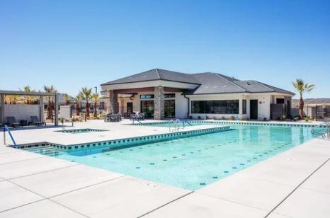 VILLAS AT SUN RIVER - Residential
