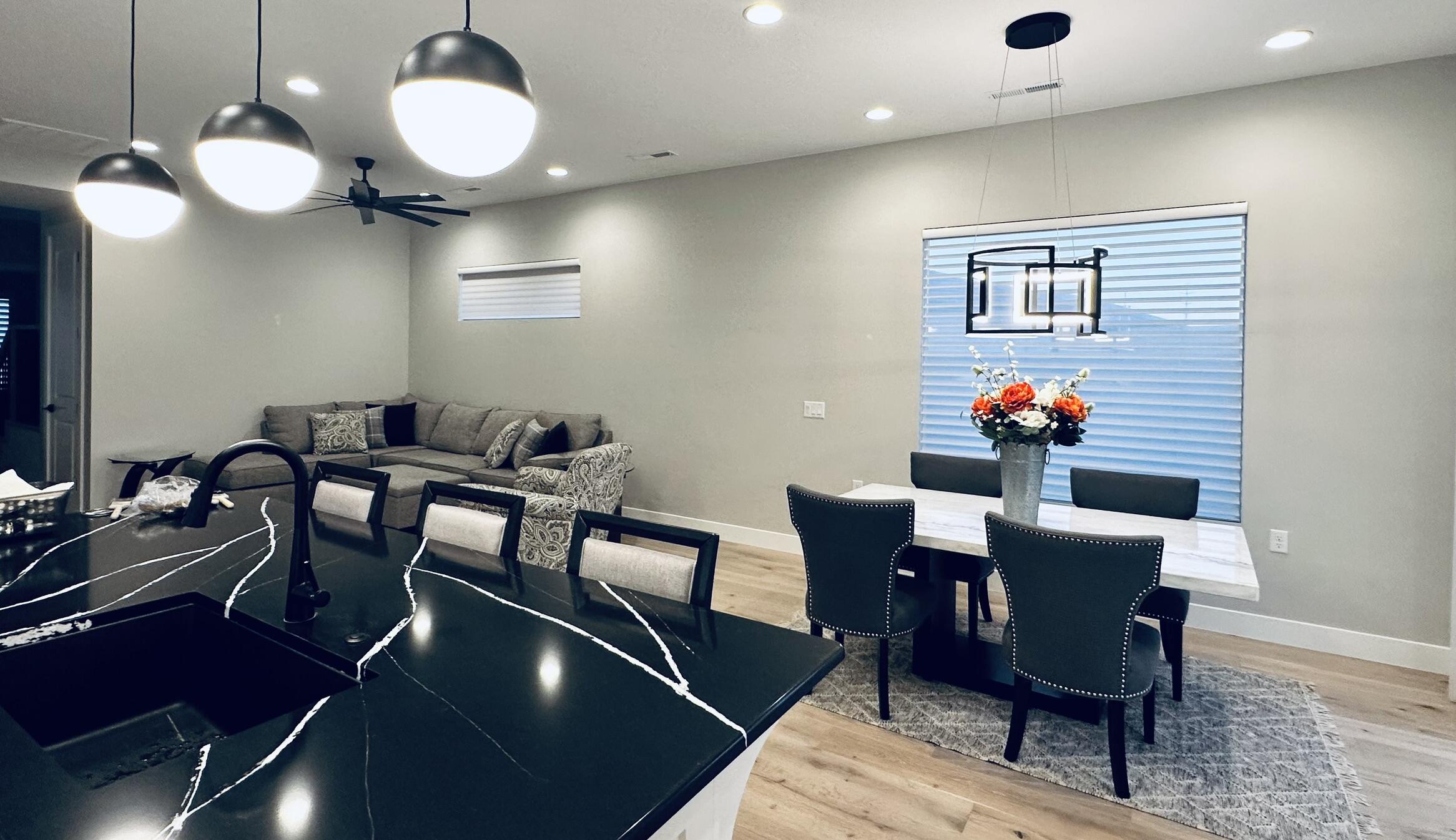 VILLAS AT SUN RIVER - Residential