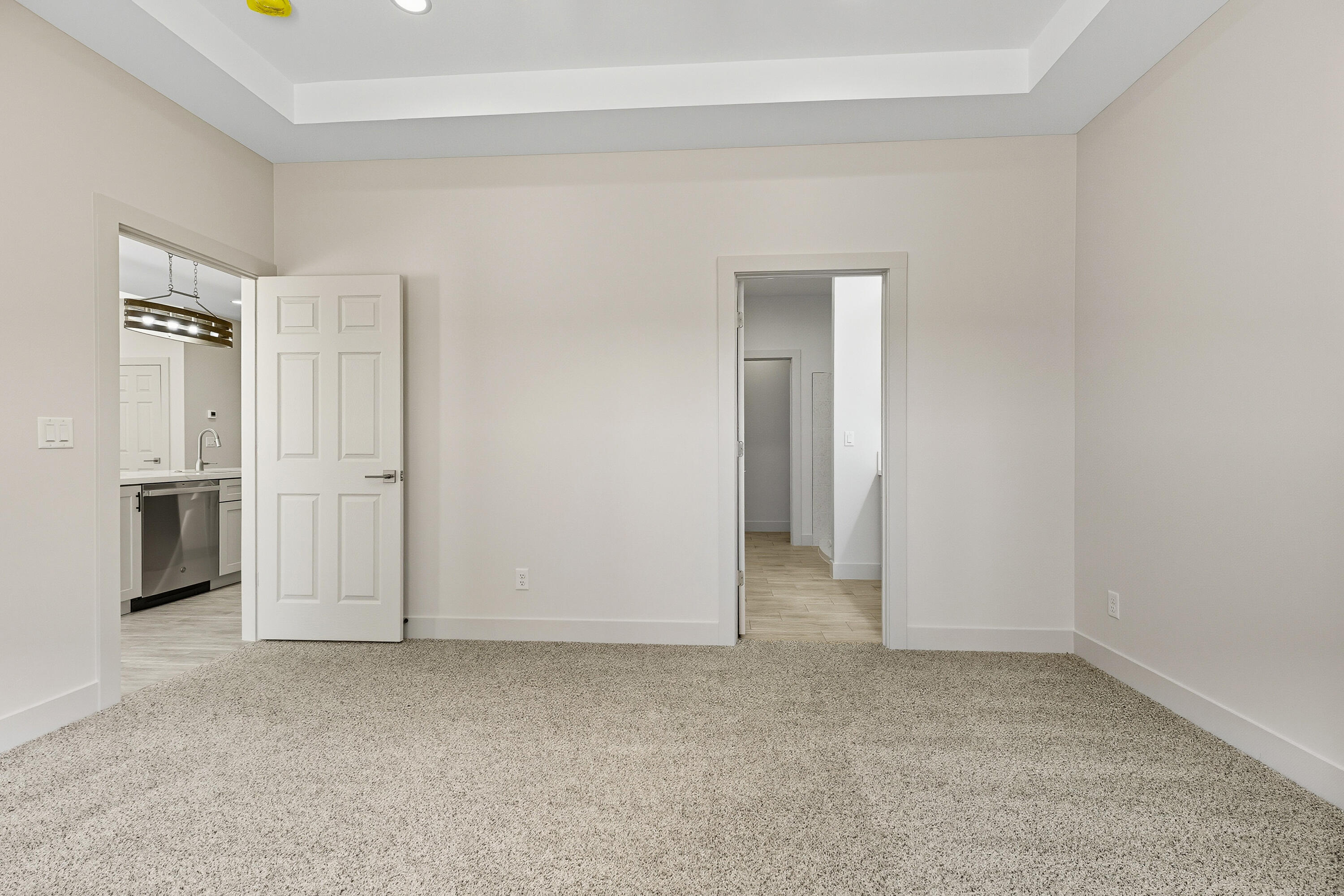 HURRICANE VIEWS - Residential