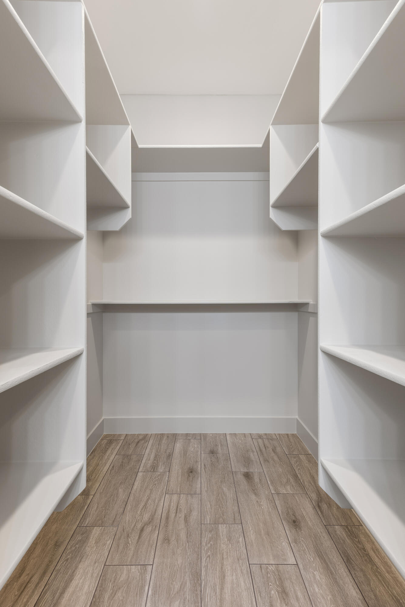 HURRICANE VIEWS - Residential