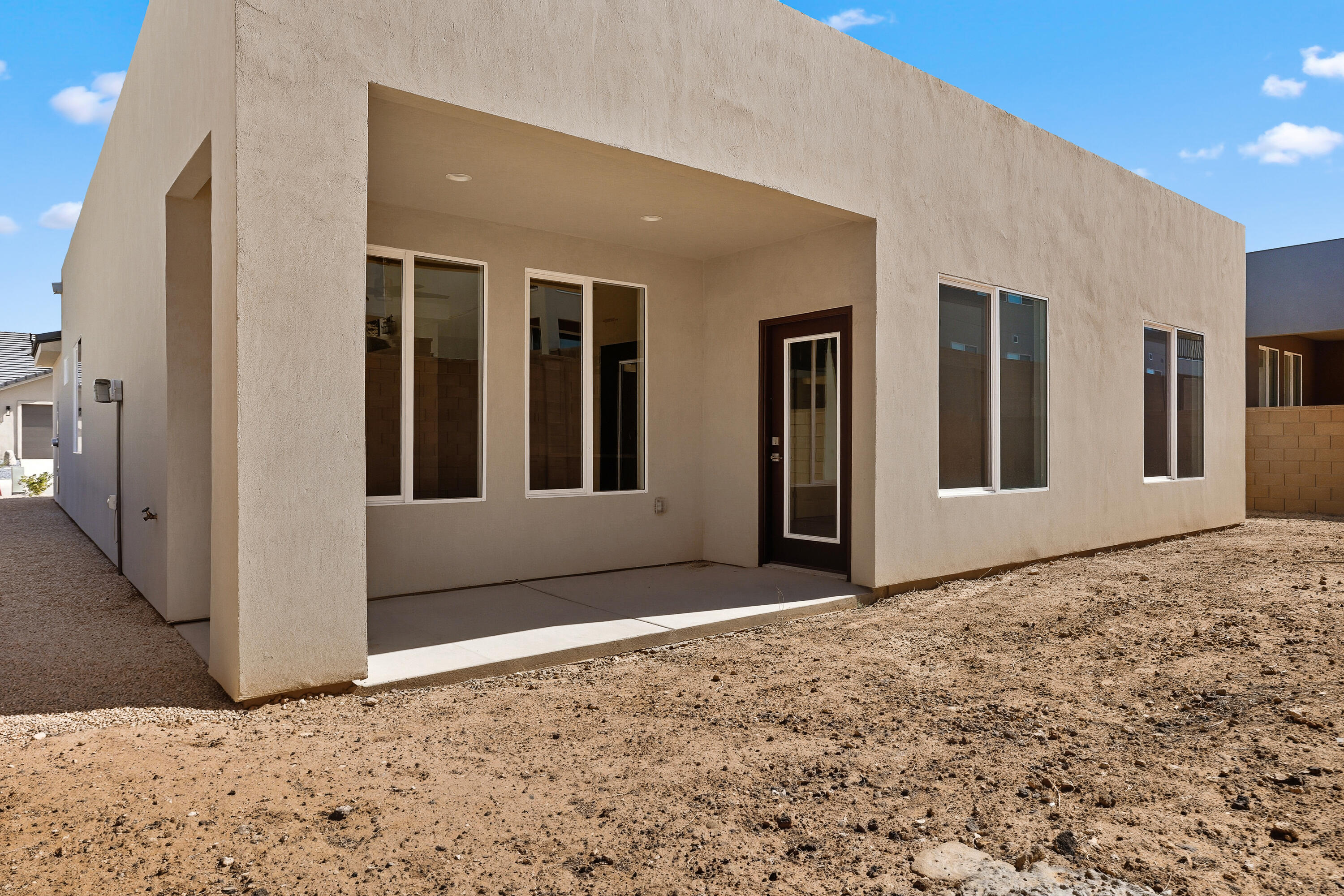 HURRICANE VIEWS - Residential