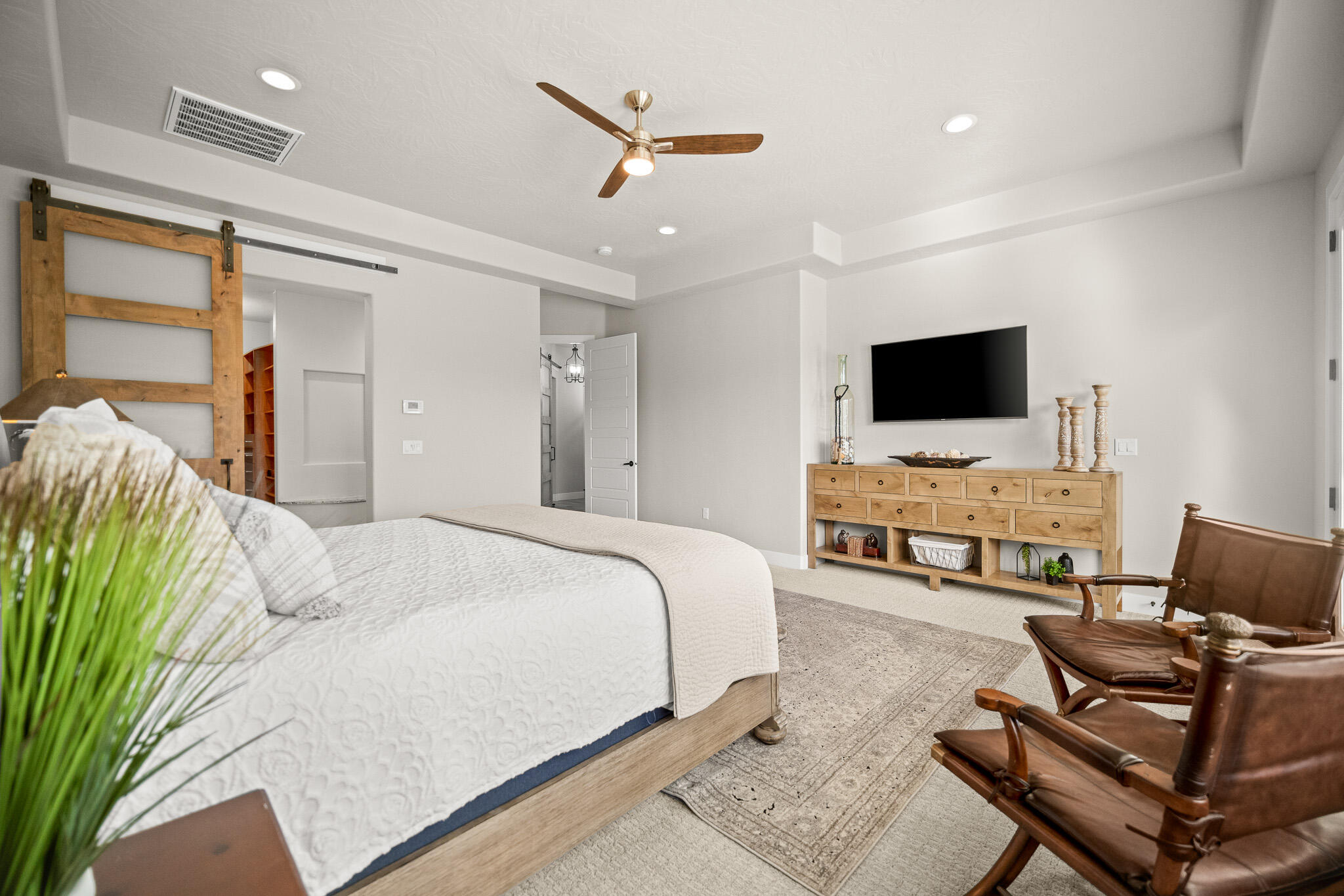 LEDGES OF SG ST GEORGE - Residential