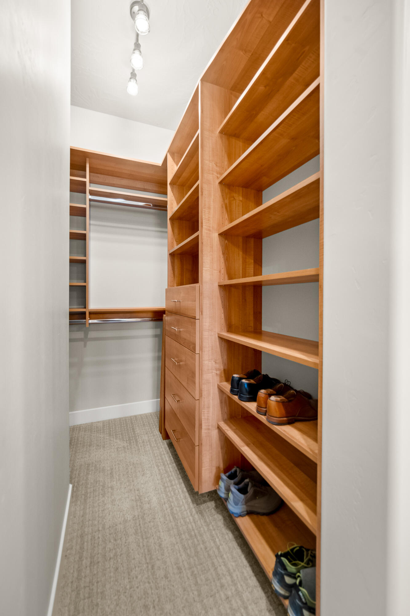 LEDGES OF SG ST GEORGE - Residential