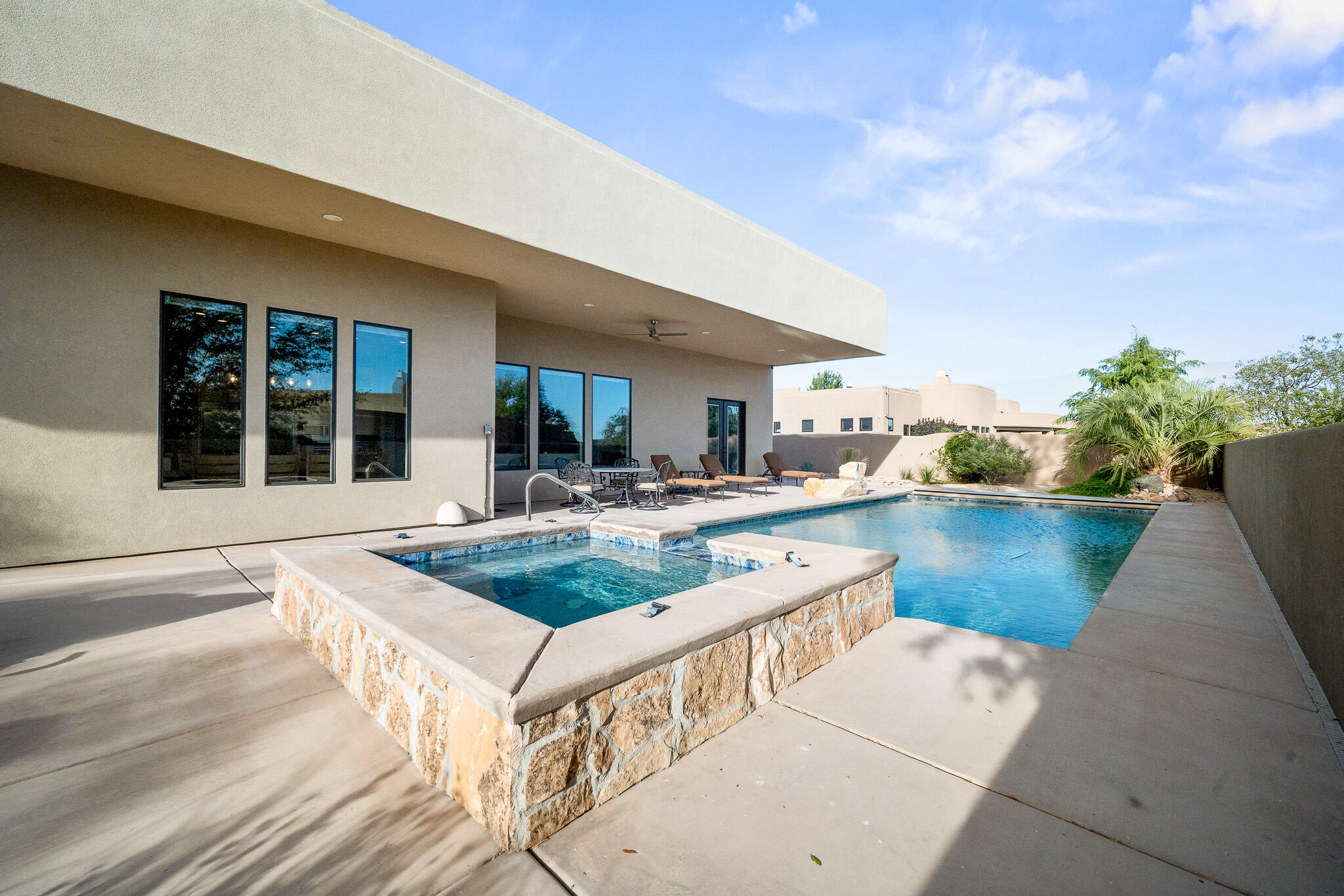LEDGES OF SG ST GEORGE - Residential
