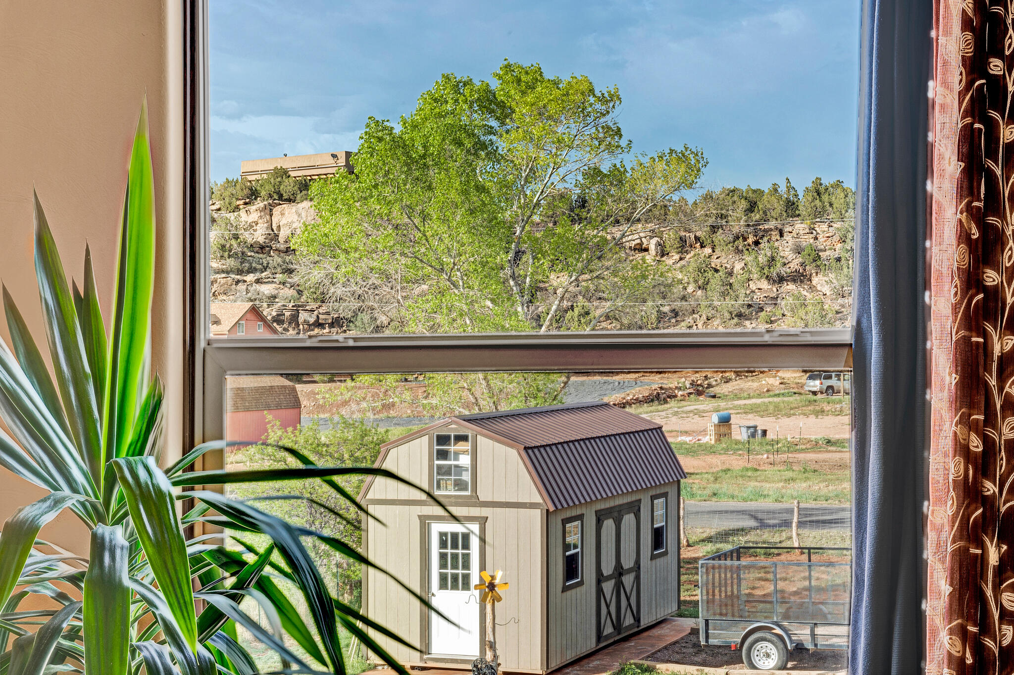 APPLE VALLEY RANCH - Residential