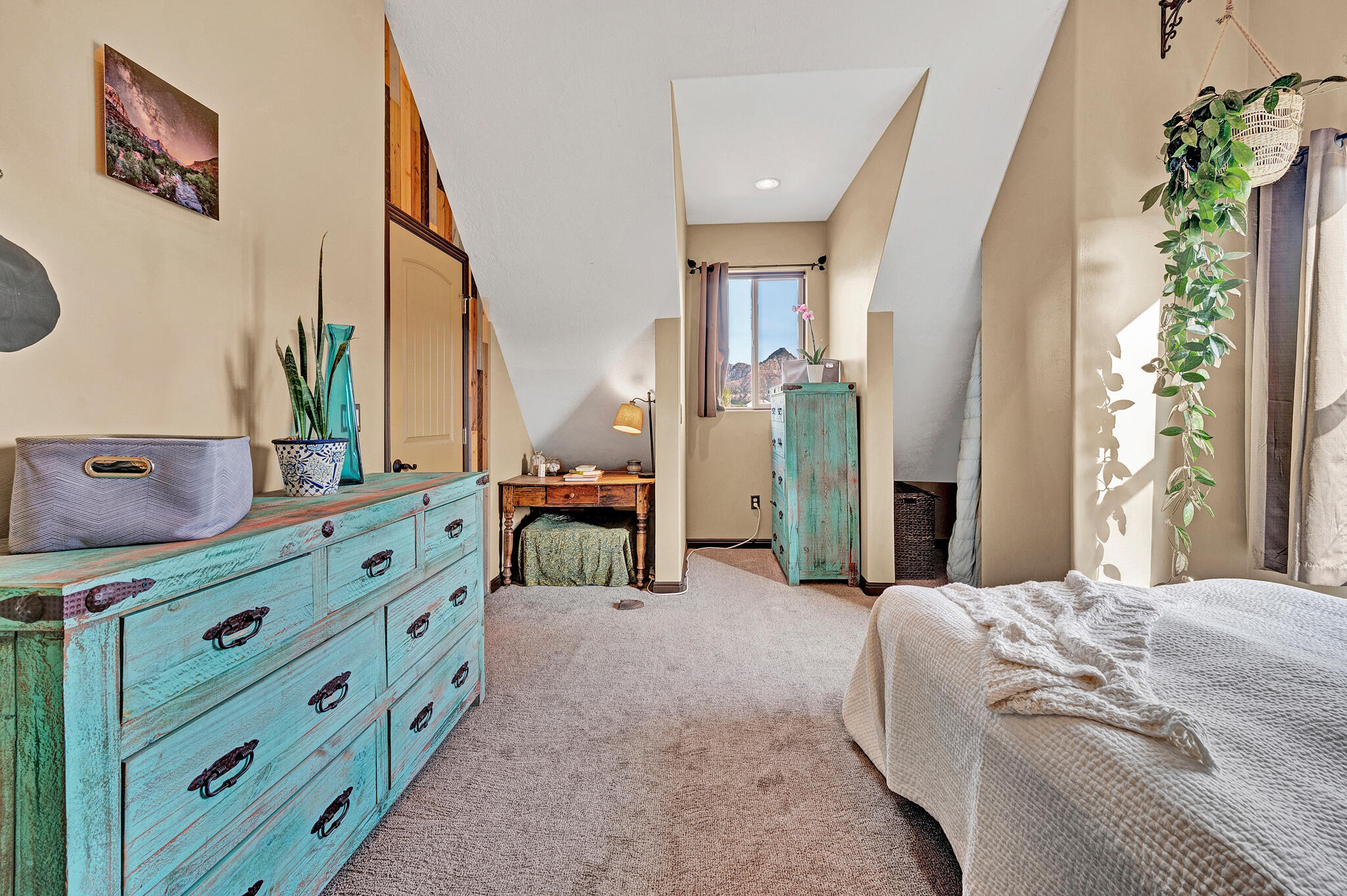 APPLE VALLEY RANCH - Residential