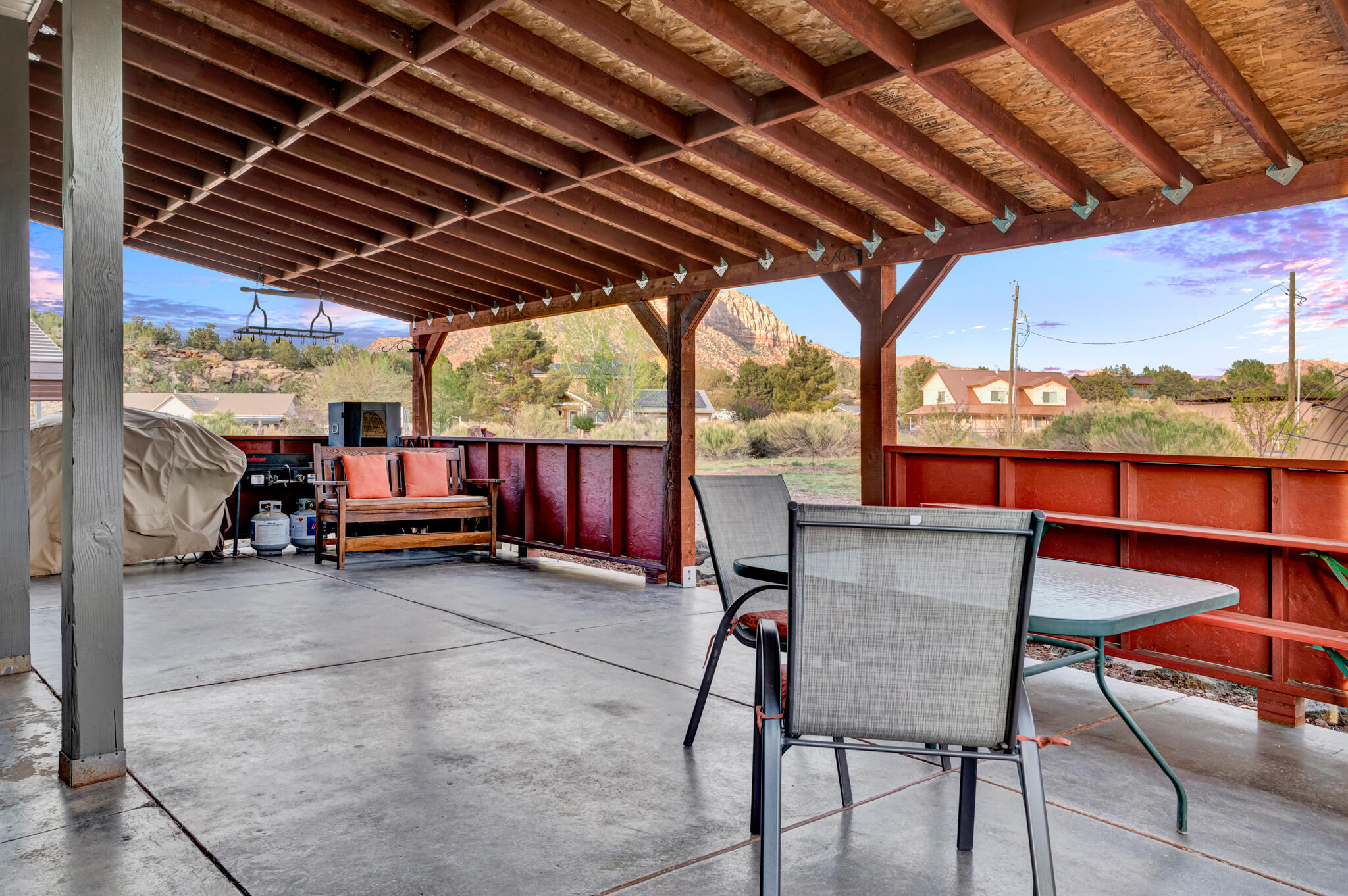 APPLE VALLEY RANCH - Residential