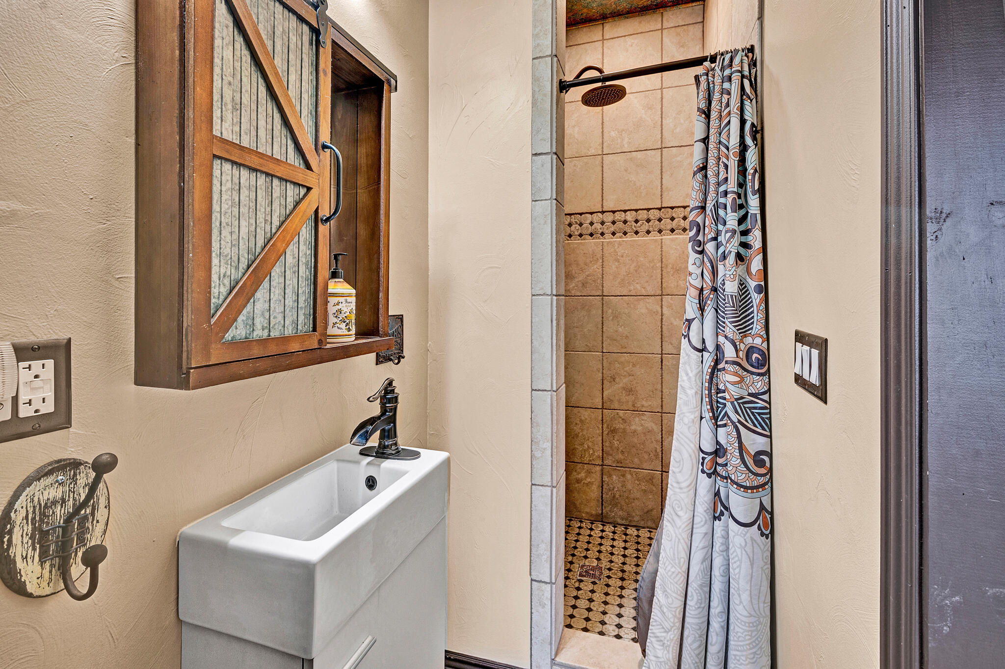 APPLE VALLEY RANCH - Residential