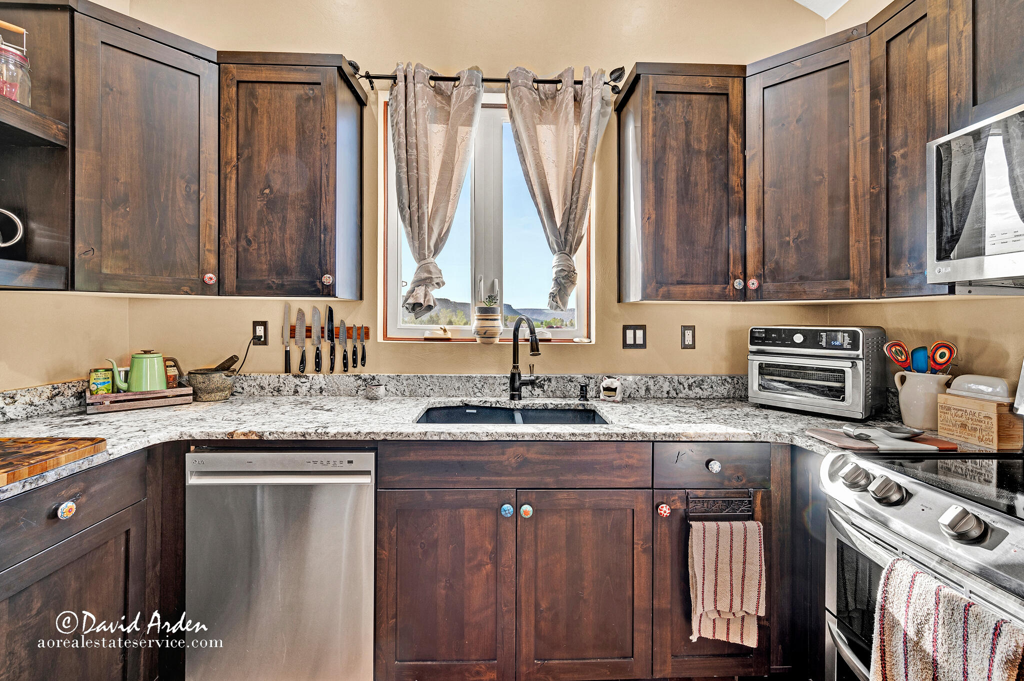 APPLE VALLEY RANCH - Residential