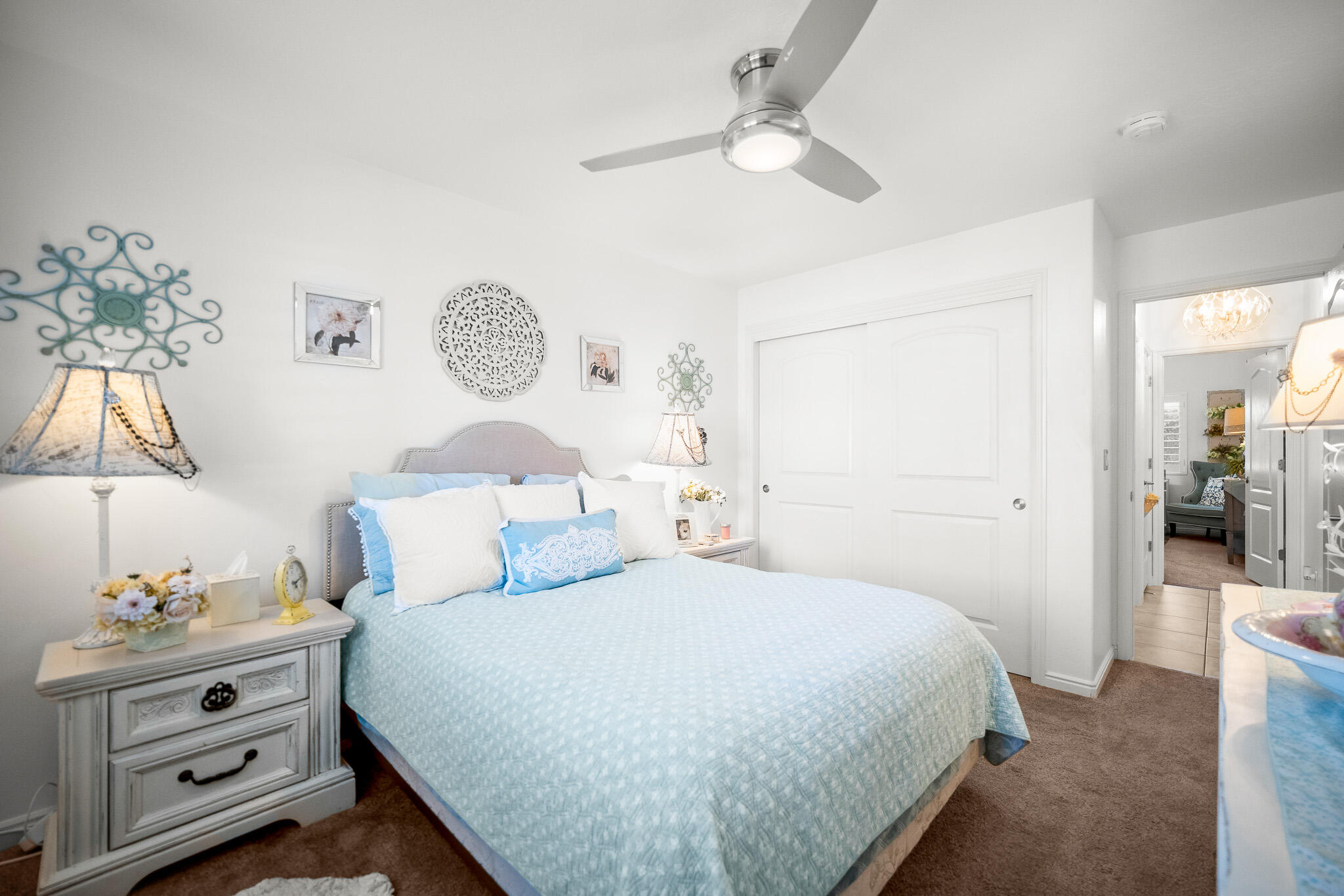 DESERT ROSE - Residential