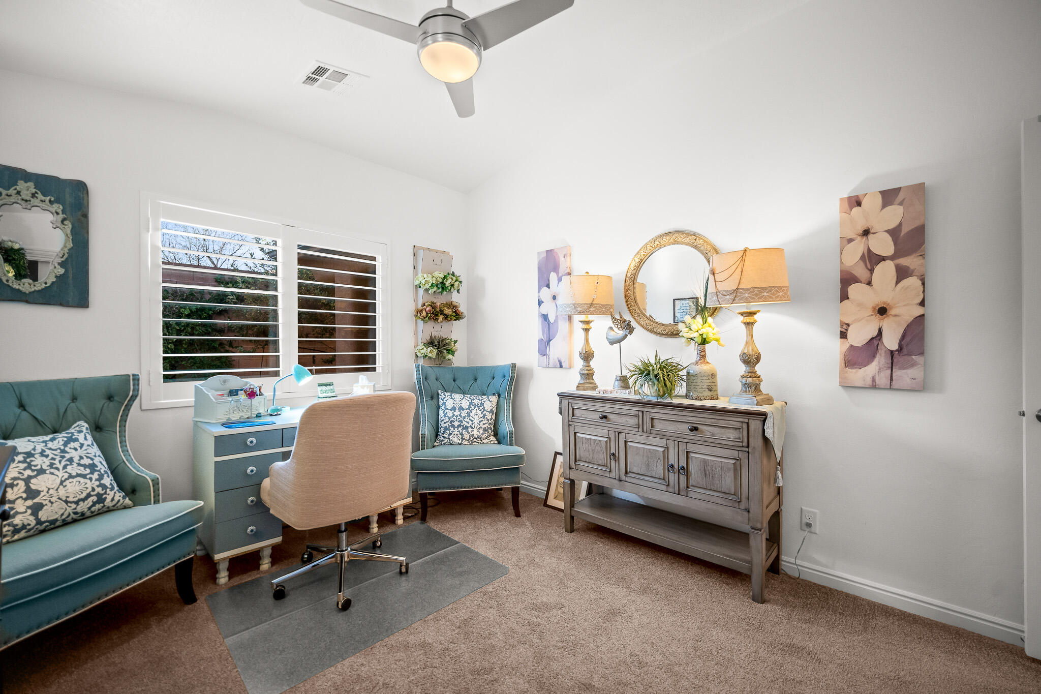 DESERT ROSE - Residential