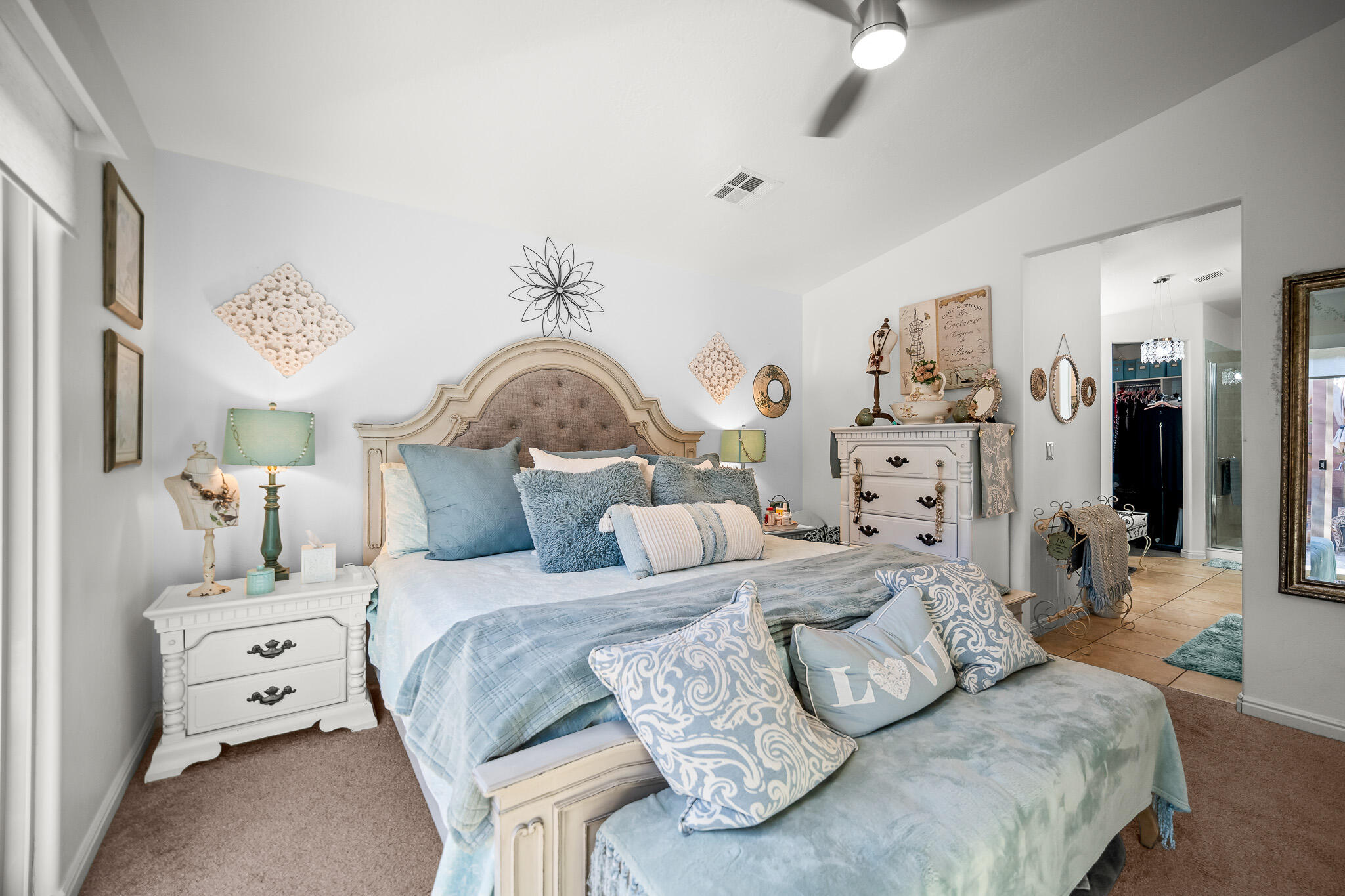 DESERT ROSE - Residential