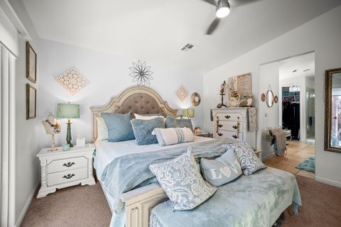 Tiny photo for 328 E Desert Gardens LN, Ivins, UT 84738 (MLS # 26-270272)