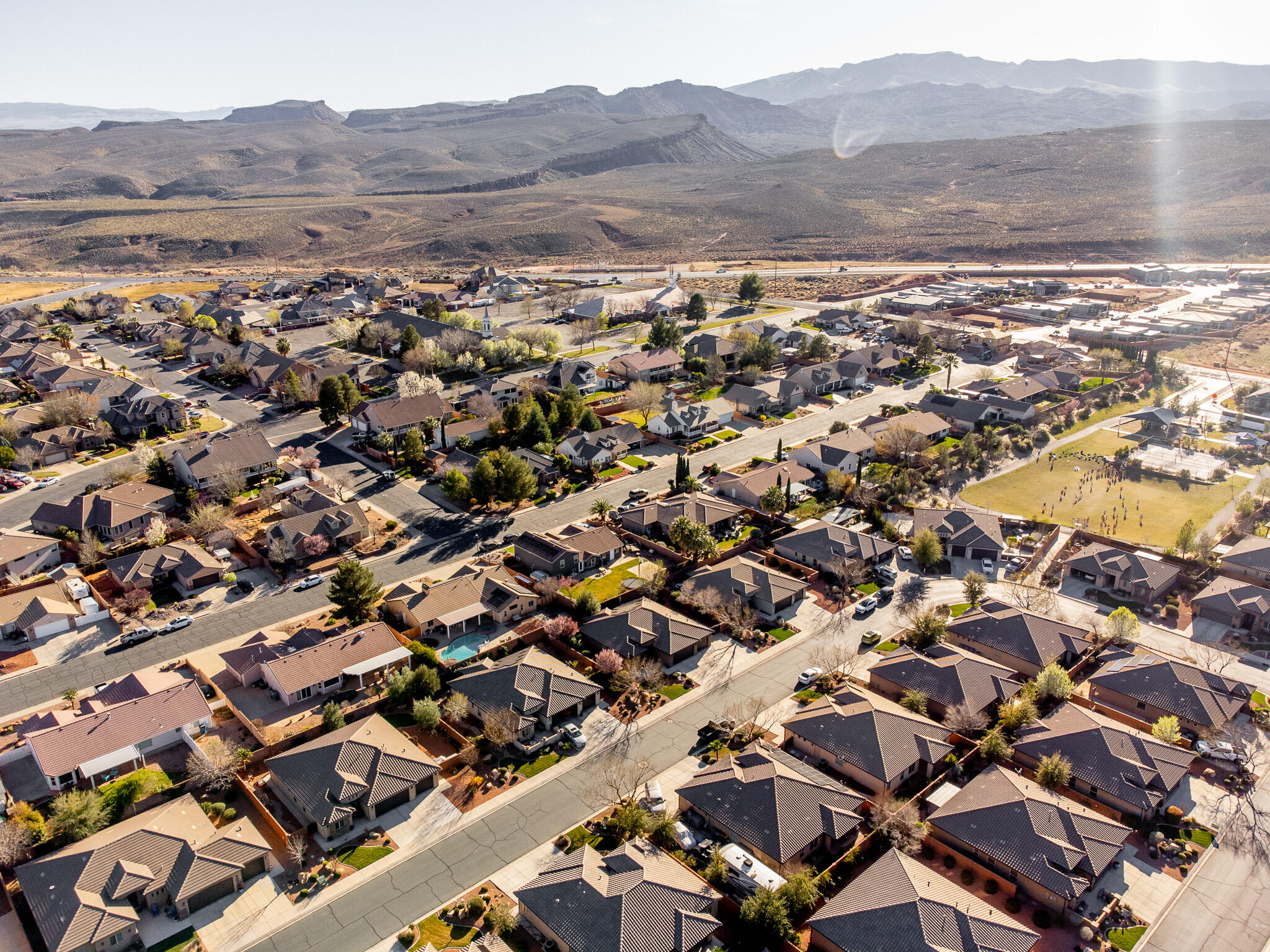 DESERT ROSE - Residential