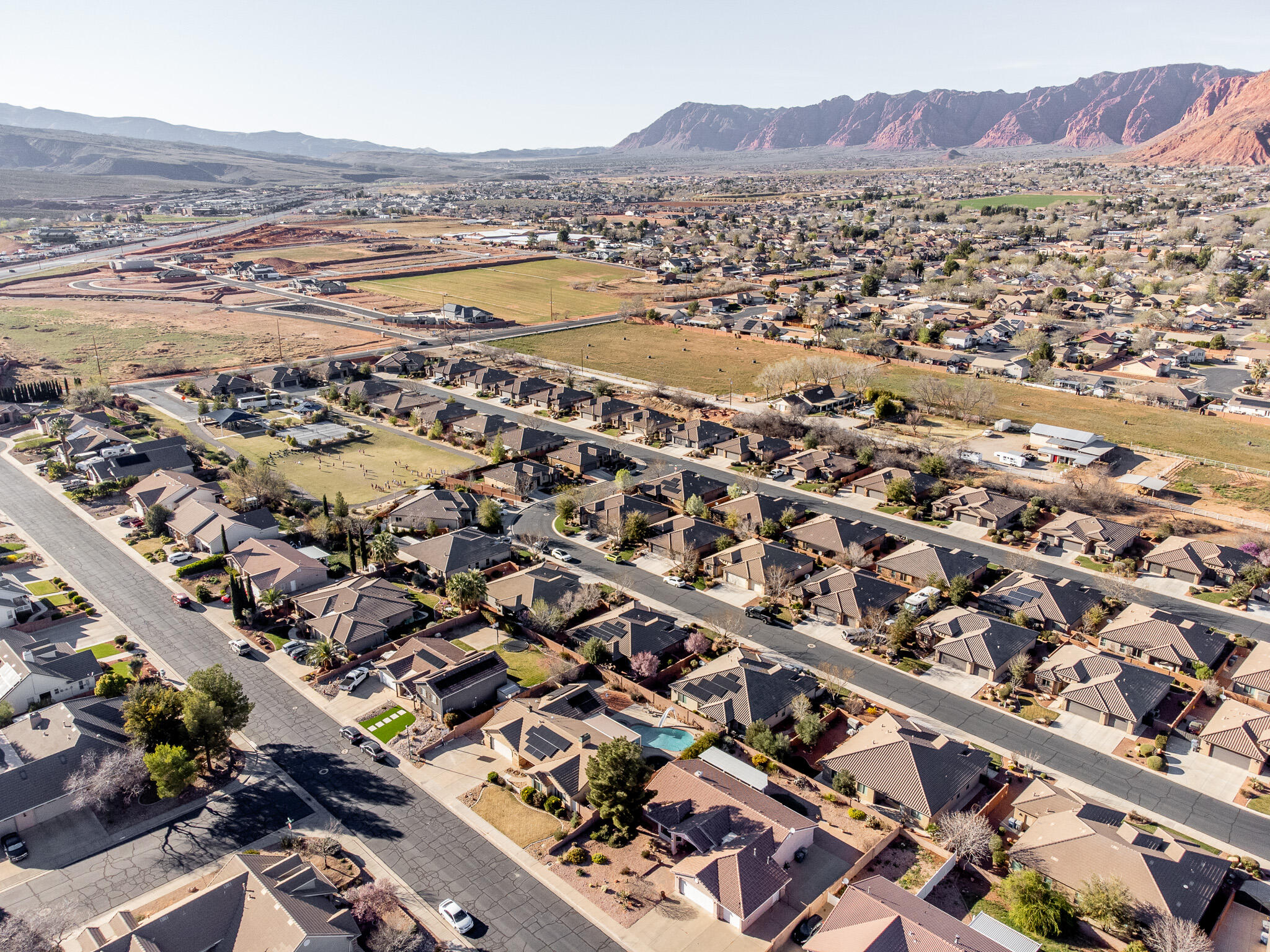 DESERT ROSE - Residential