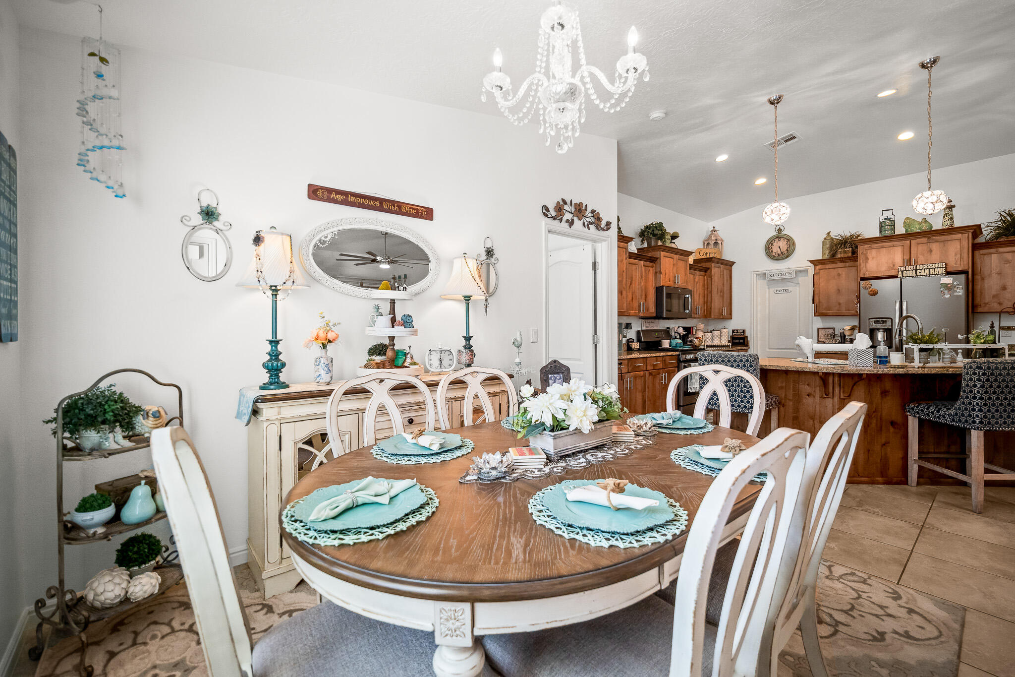 DESERT ROSE - Residential