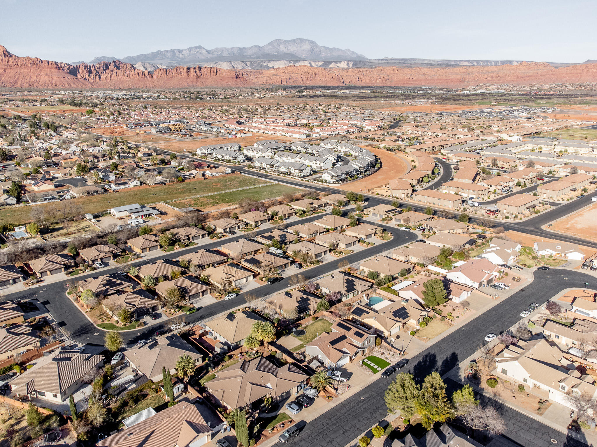 DESERT ROSE - Residential