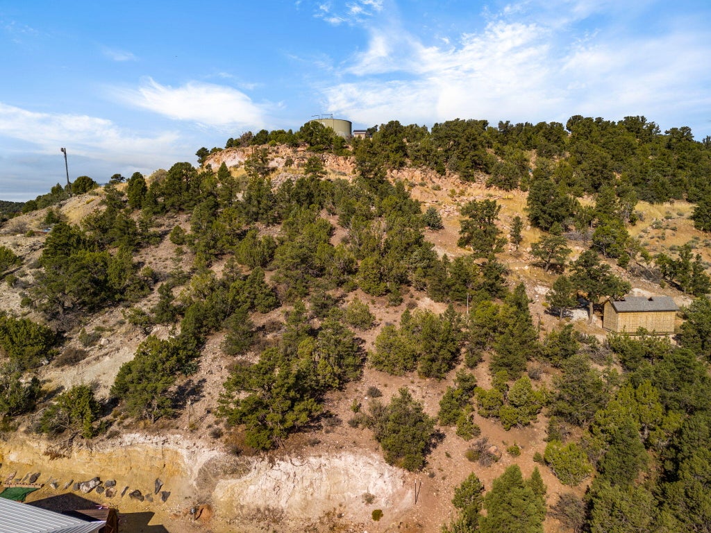 Photo of 52 N Red Hill RD DDE-1-12-20 #DDE-1-12-20, Central, UT 84722 (MLS # 26-276345)