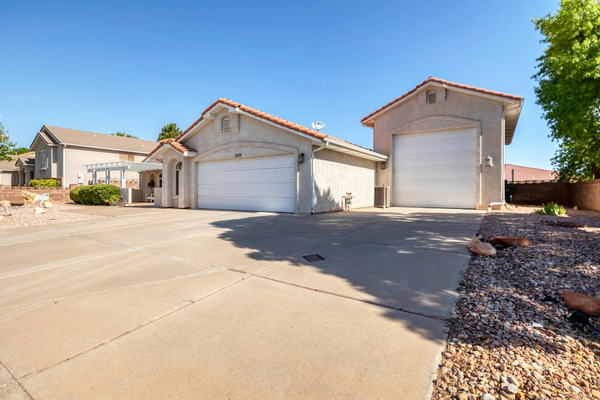 ARROWHEAD MESA - Residential