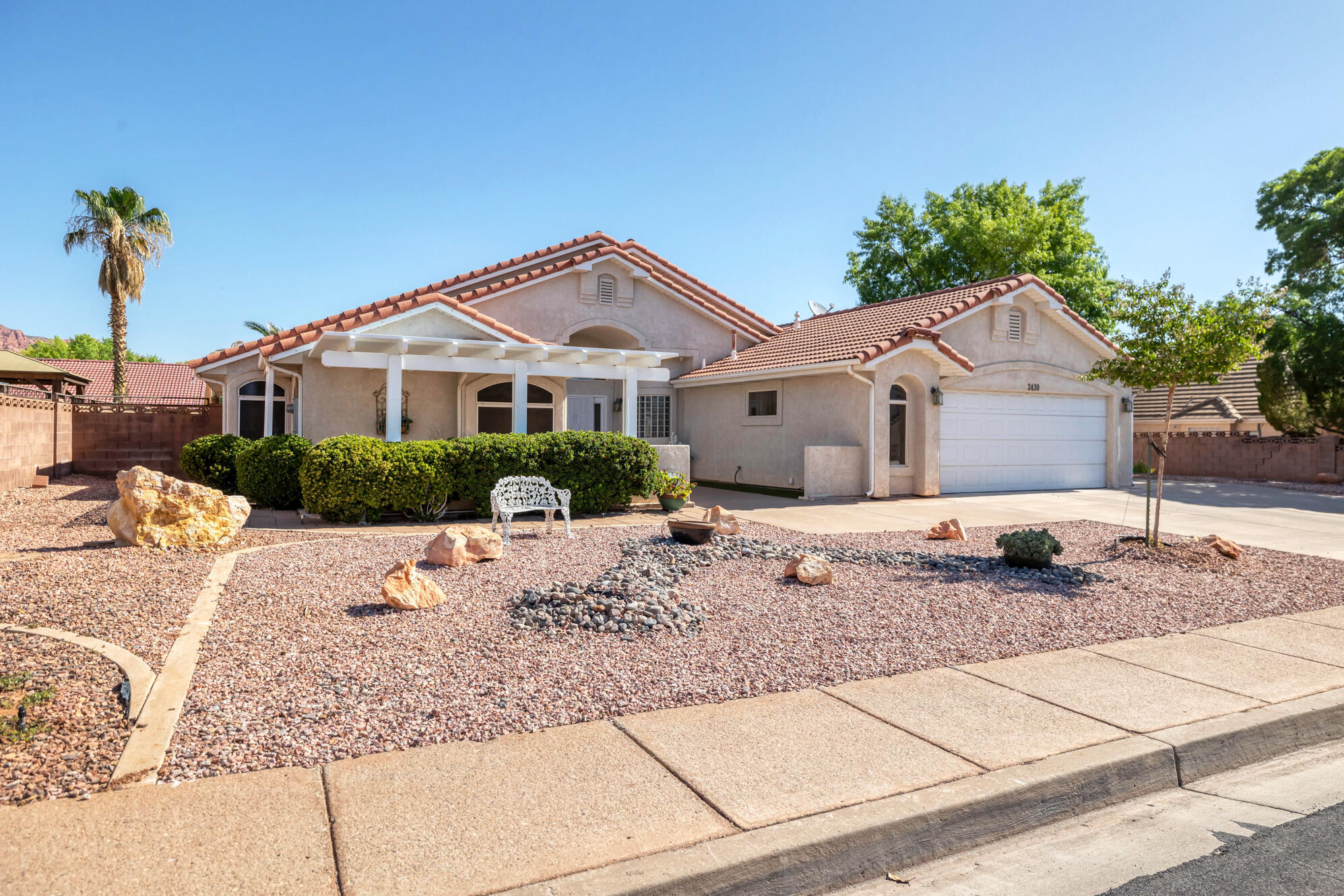 ARROWHEAD MESA - Residential