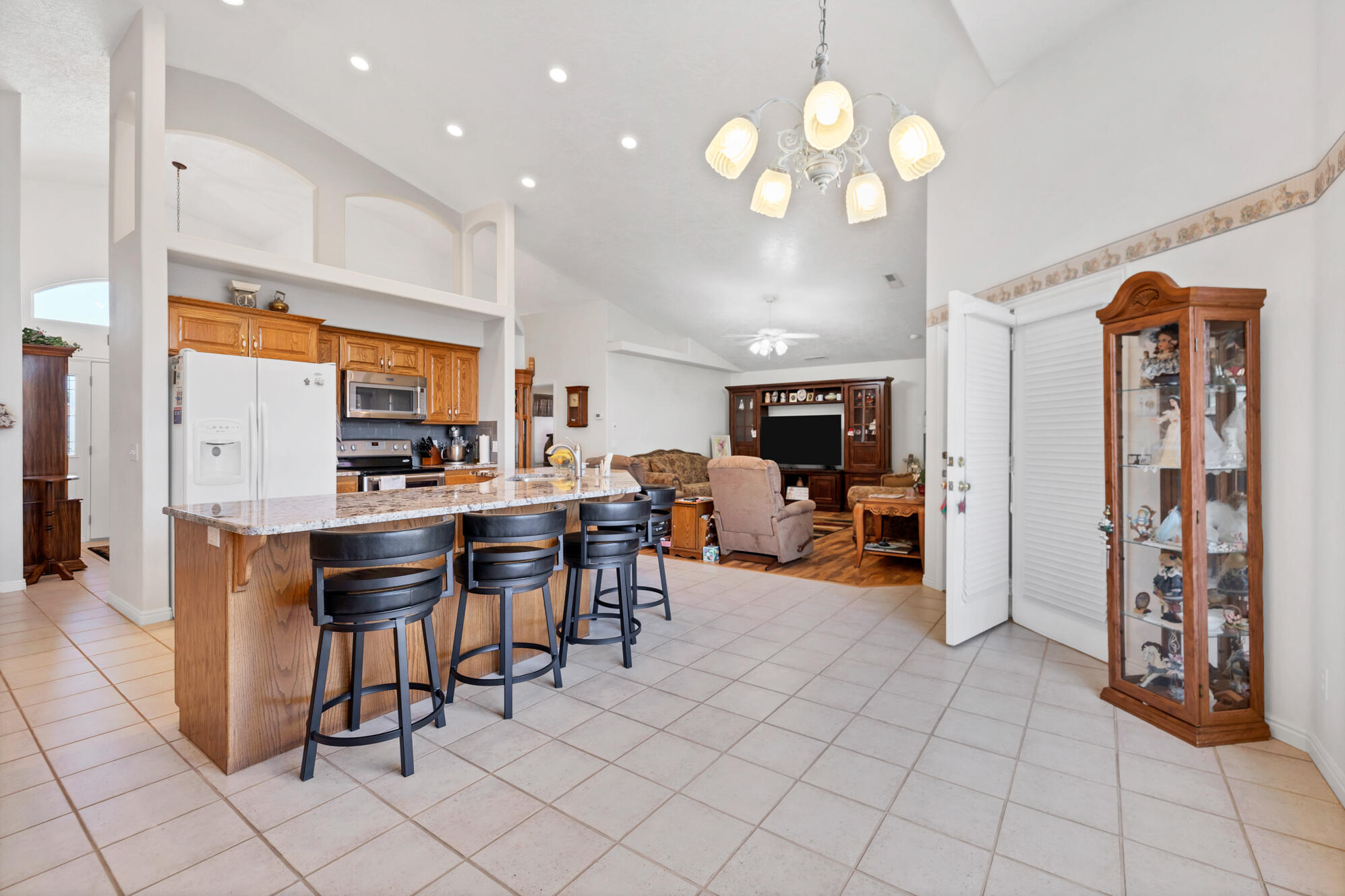 ARROWHEAD MESA - Residential