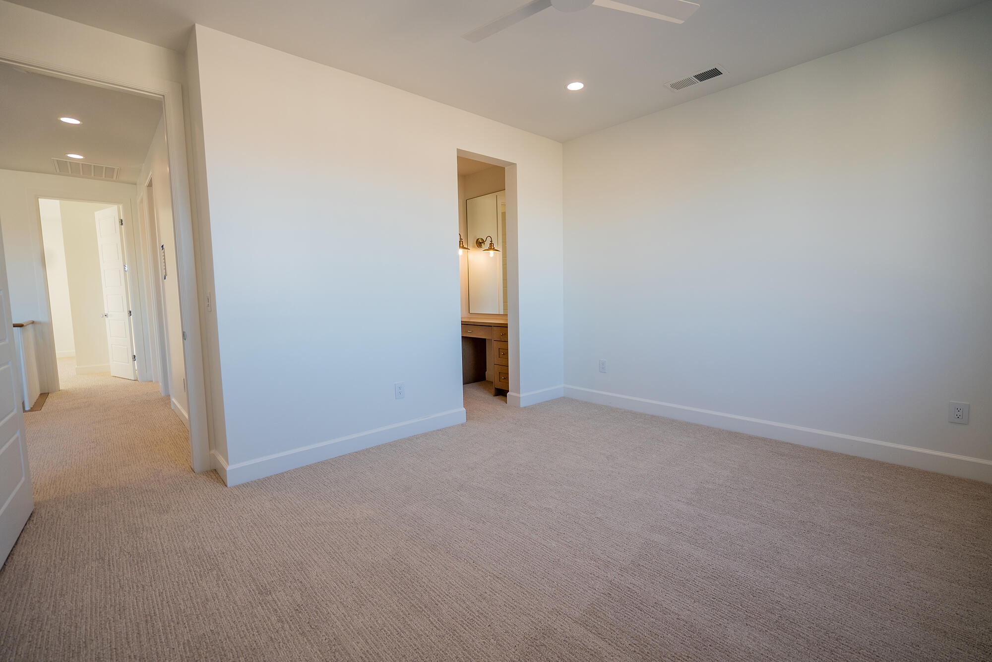 TEAKWOOD - Residential