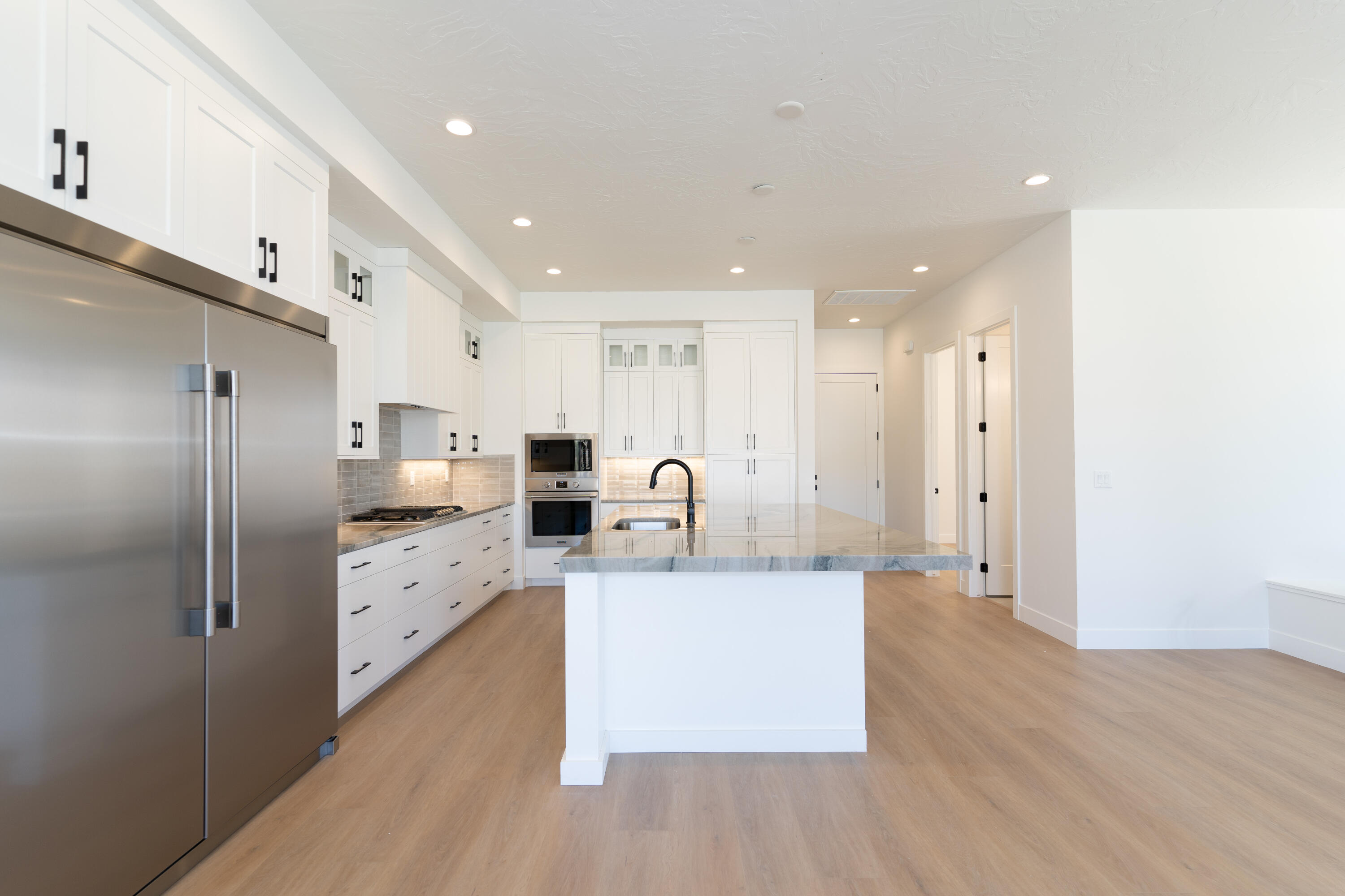 ATKINVILLE TOWNHOMES AT DESERT COLOR - Residential