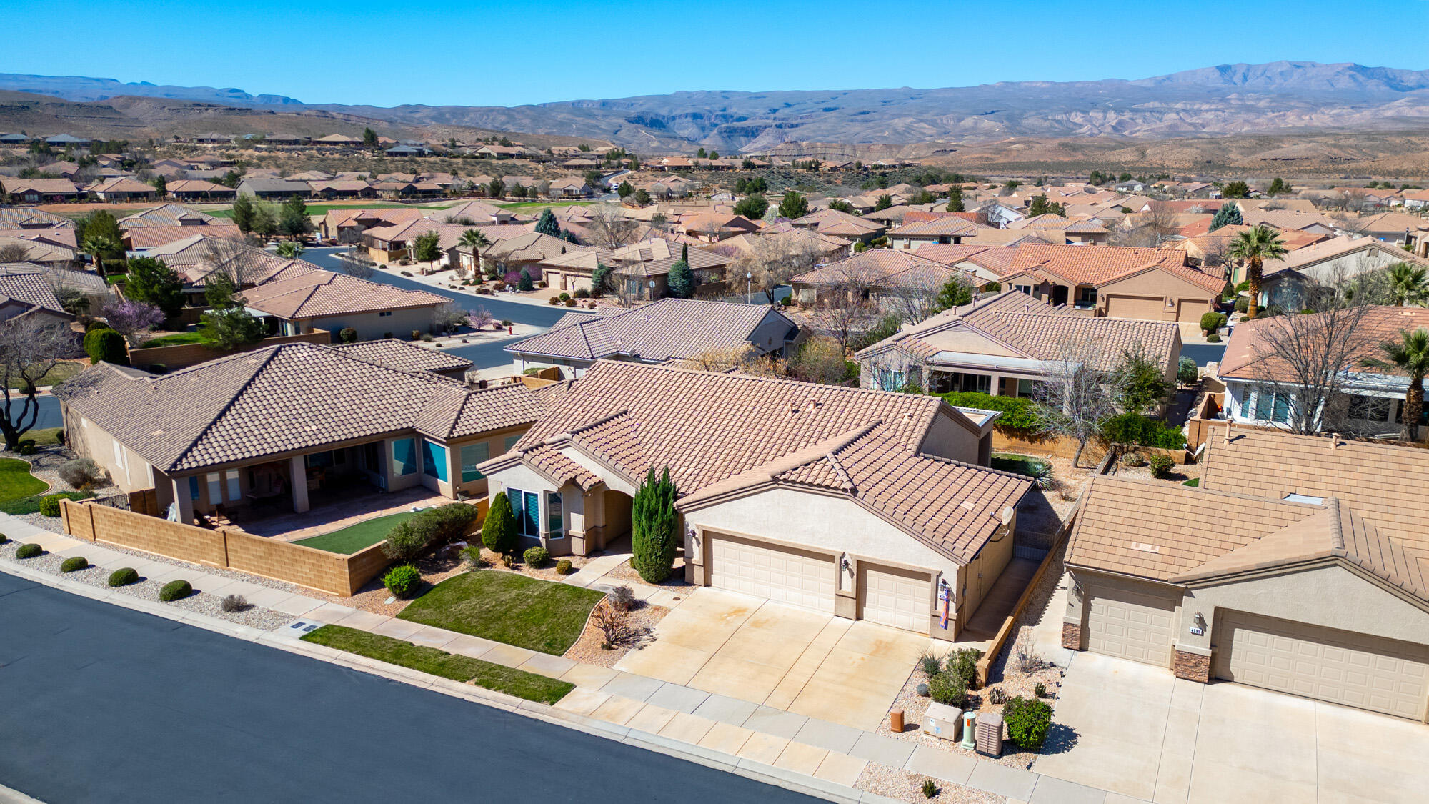 SUN RIVER - Residential