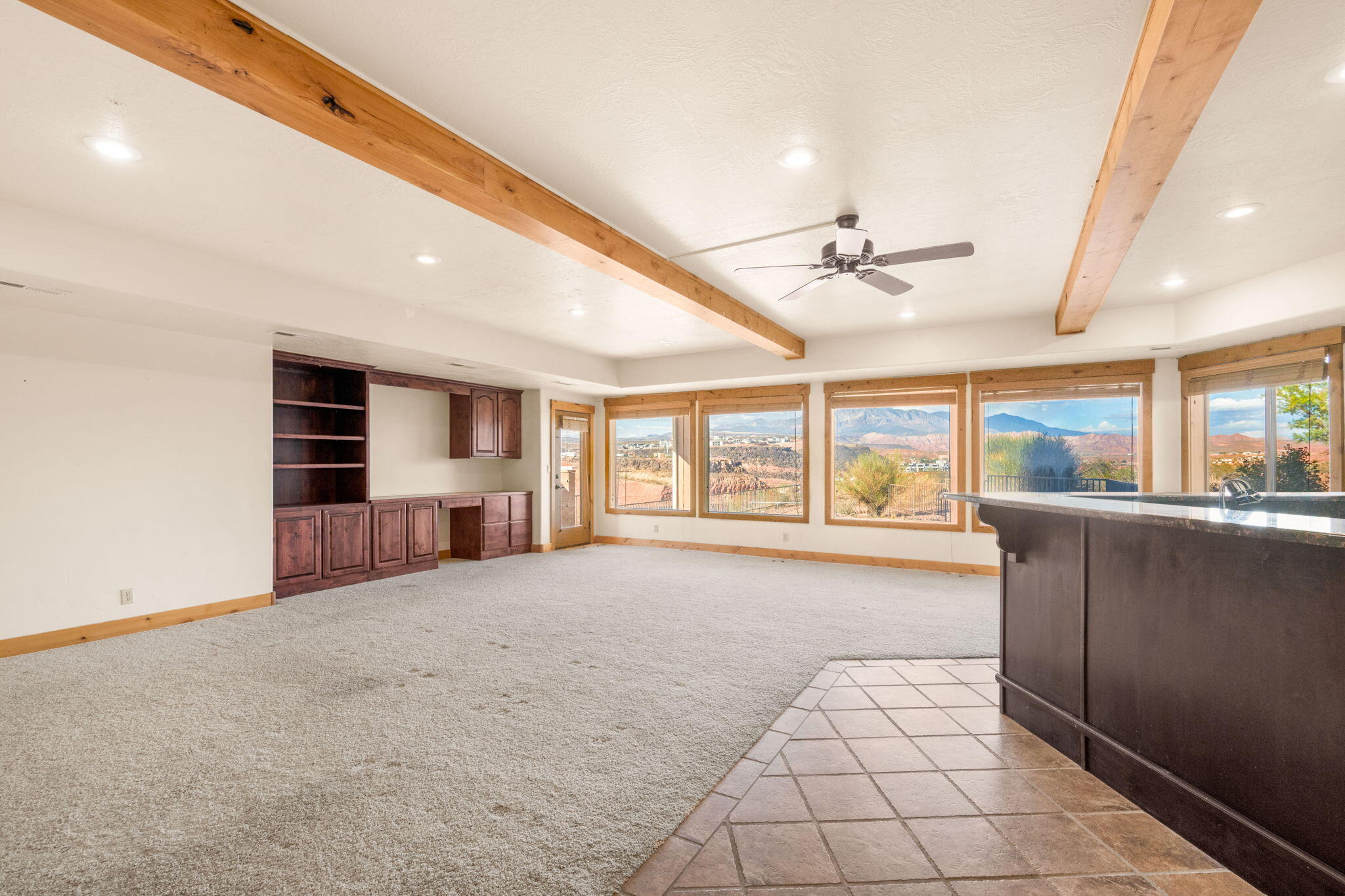 EAST RIDGE - Residential