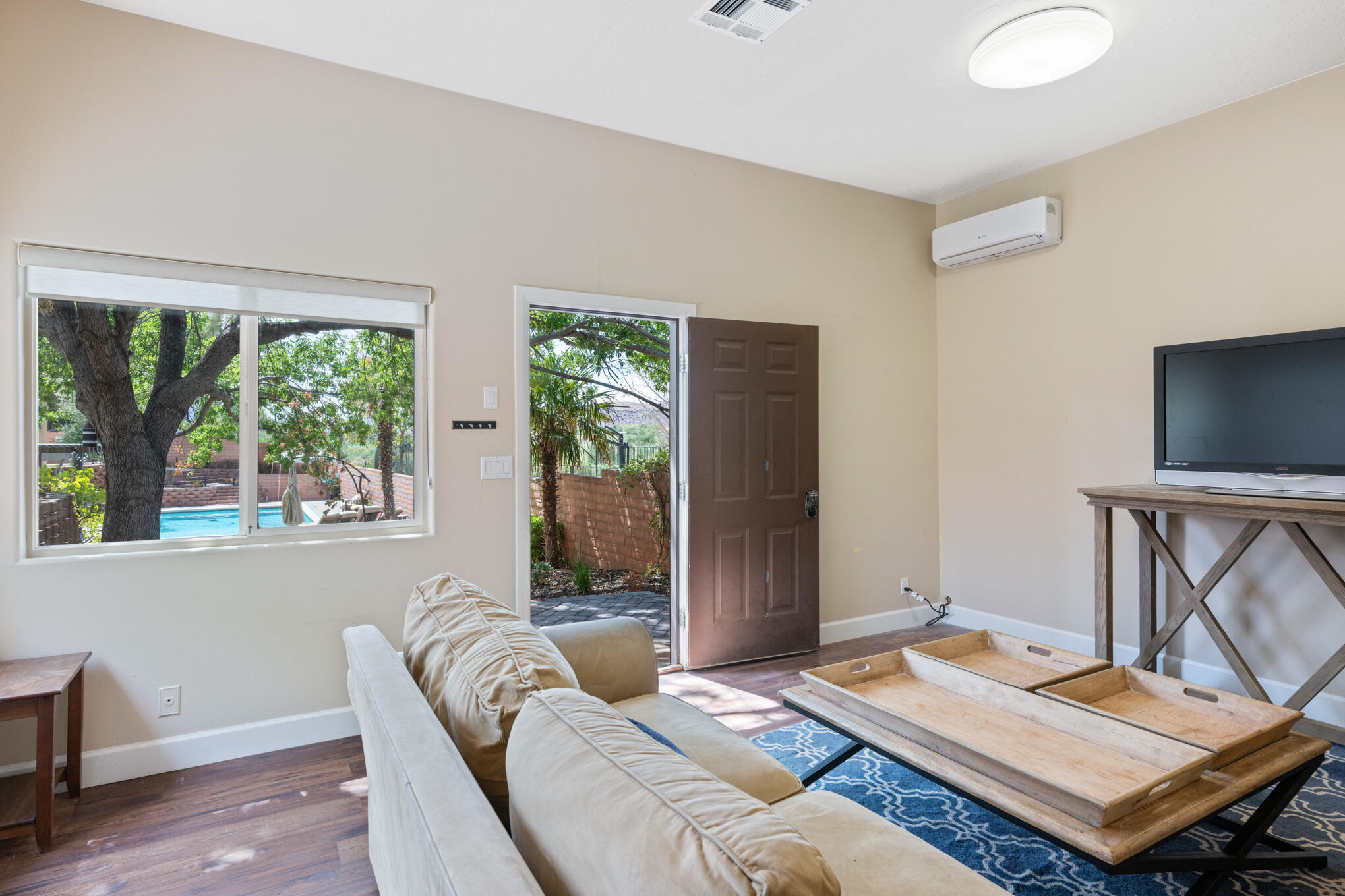 CASA DEL RIO - Residential