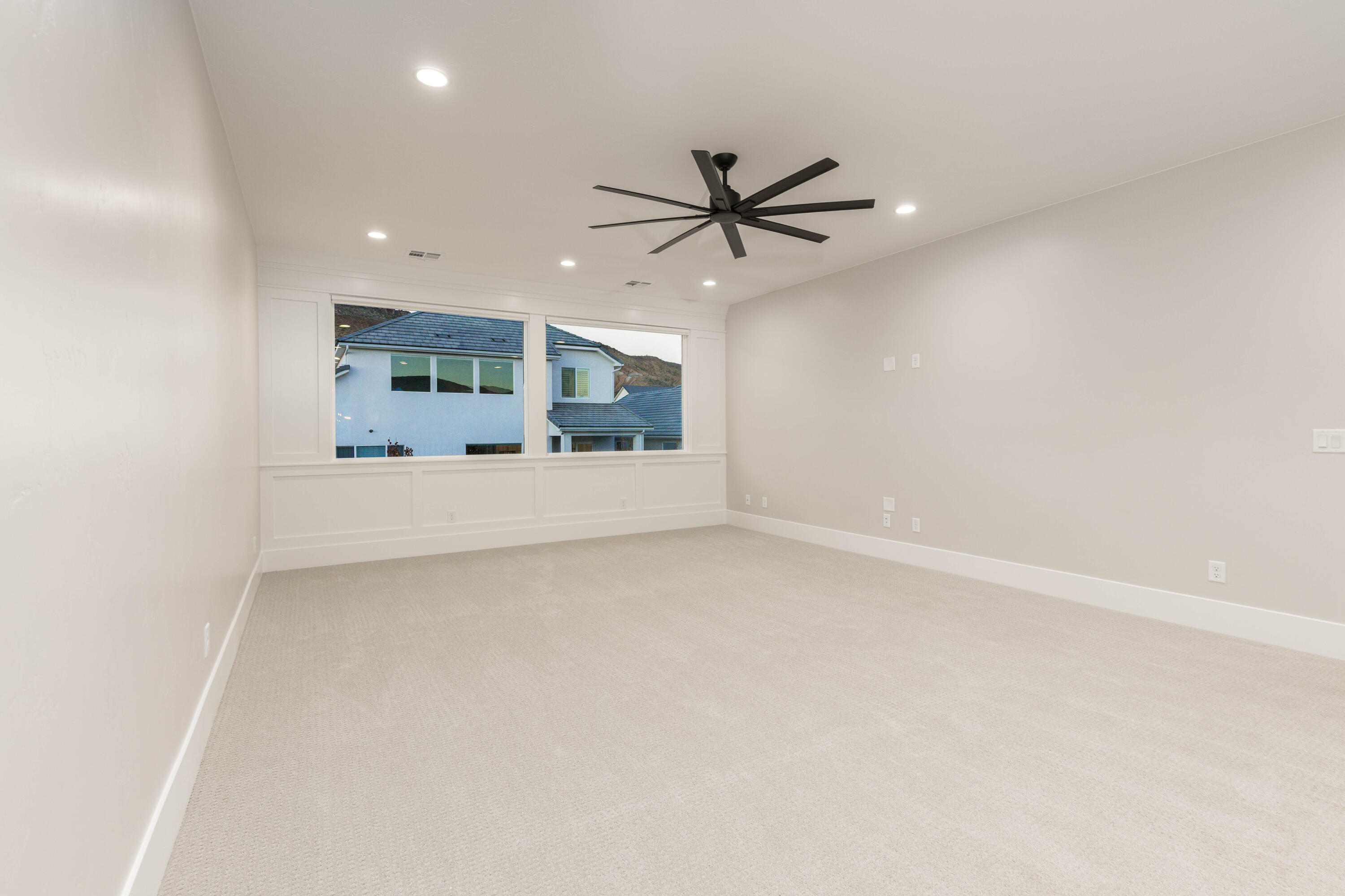 RED MESA AT SUNRISE VALLEY - Residential