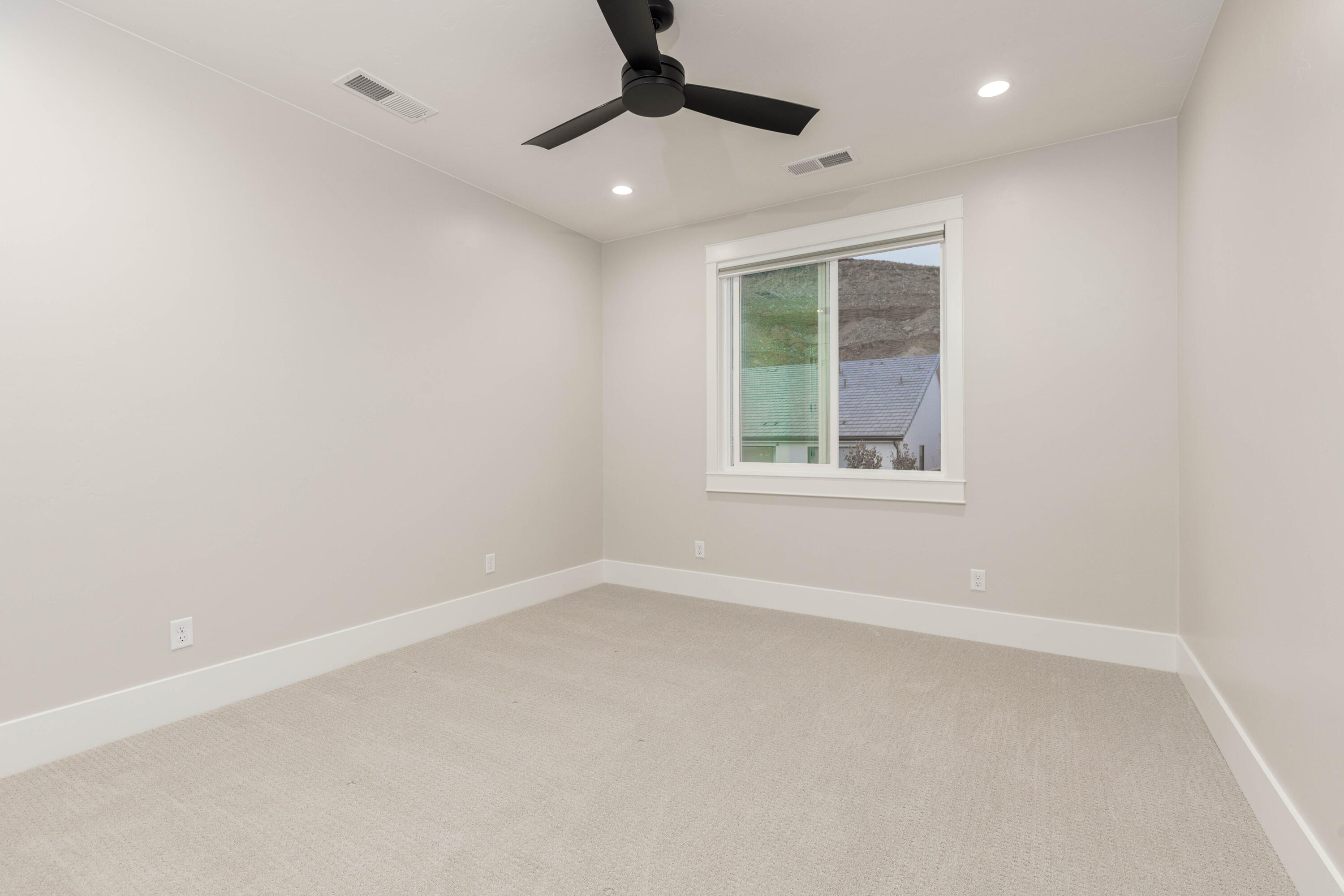 RED MESA AT SUNRISE VALLEY - Residential