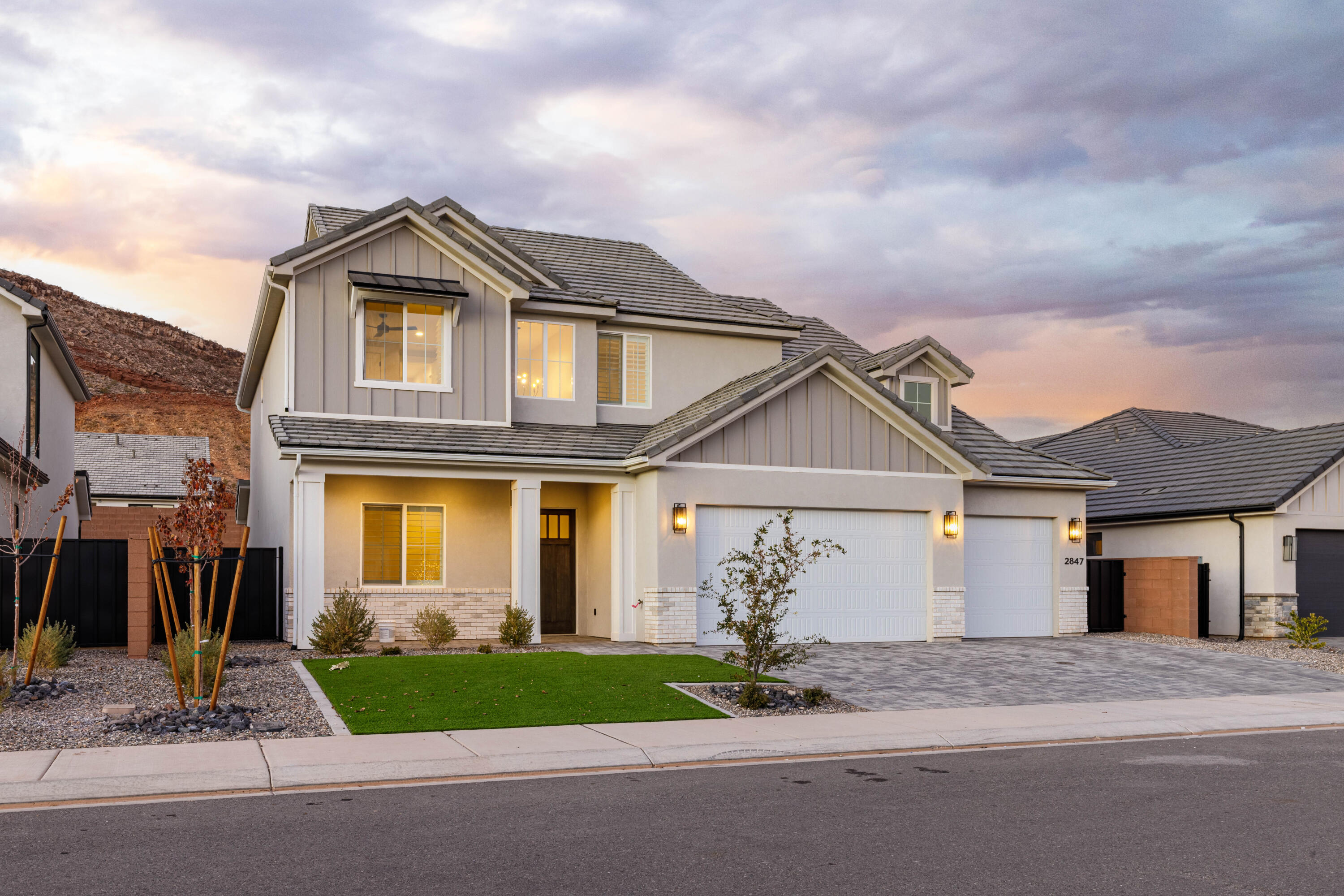 RED MESA AT SUNRISE VALLEY - Residential