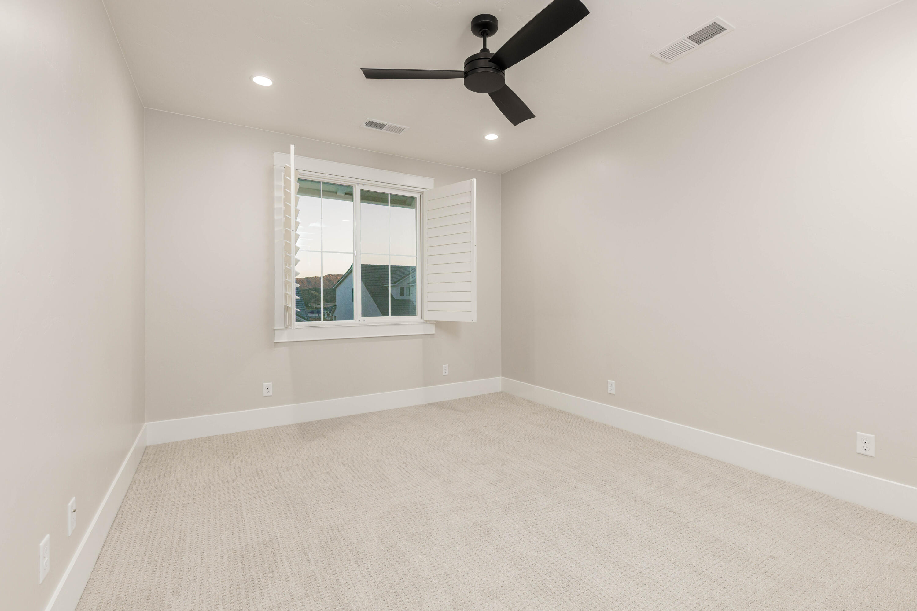 RED MESA AT SUNRISE VALLEY - Residential