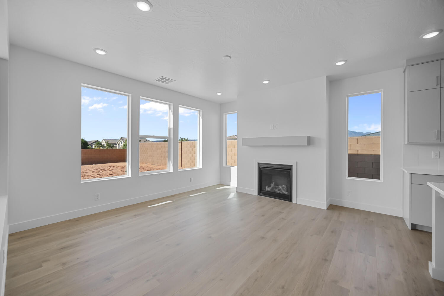 DIXIE HEIGHTS SUB - Residential