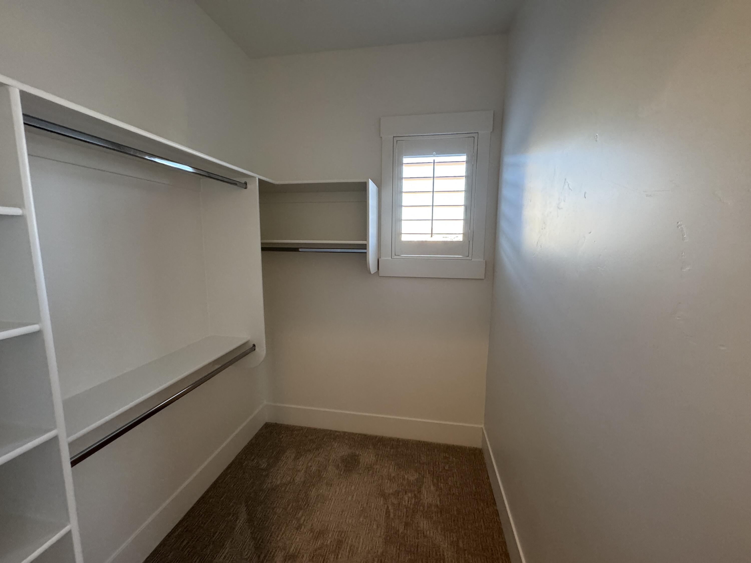 MOORLAND PARK - Residential