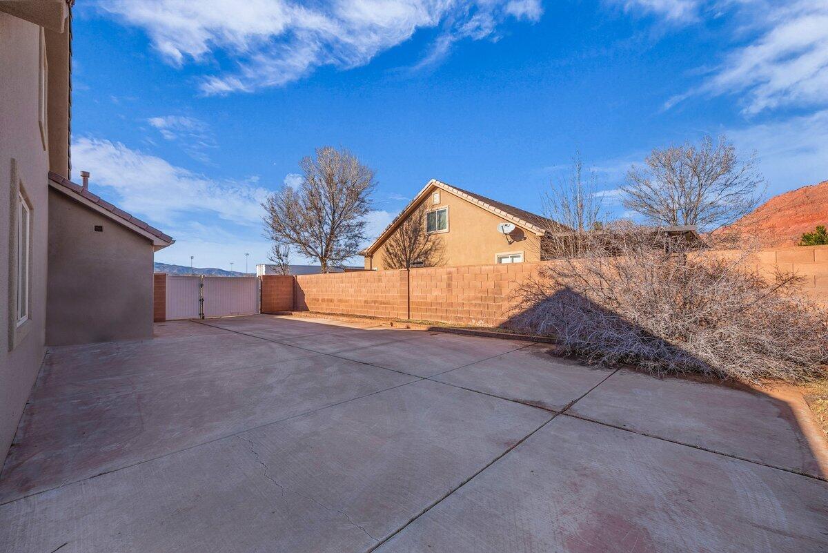 IVINS VISTA - Residential