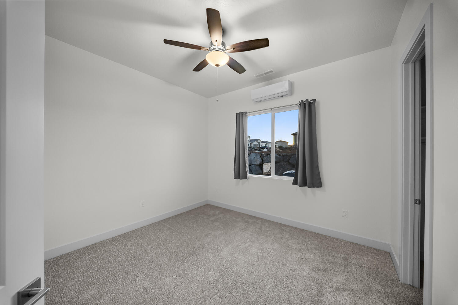 FIREROCK - Residential